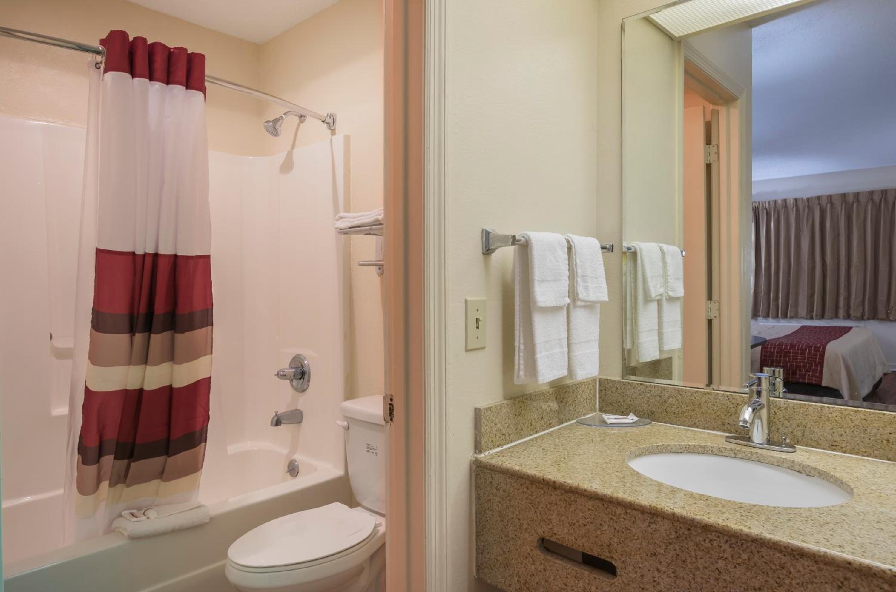 Suite King Room Non-Smoking photo 3