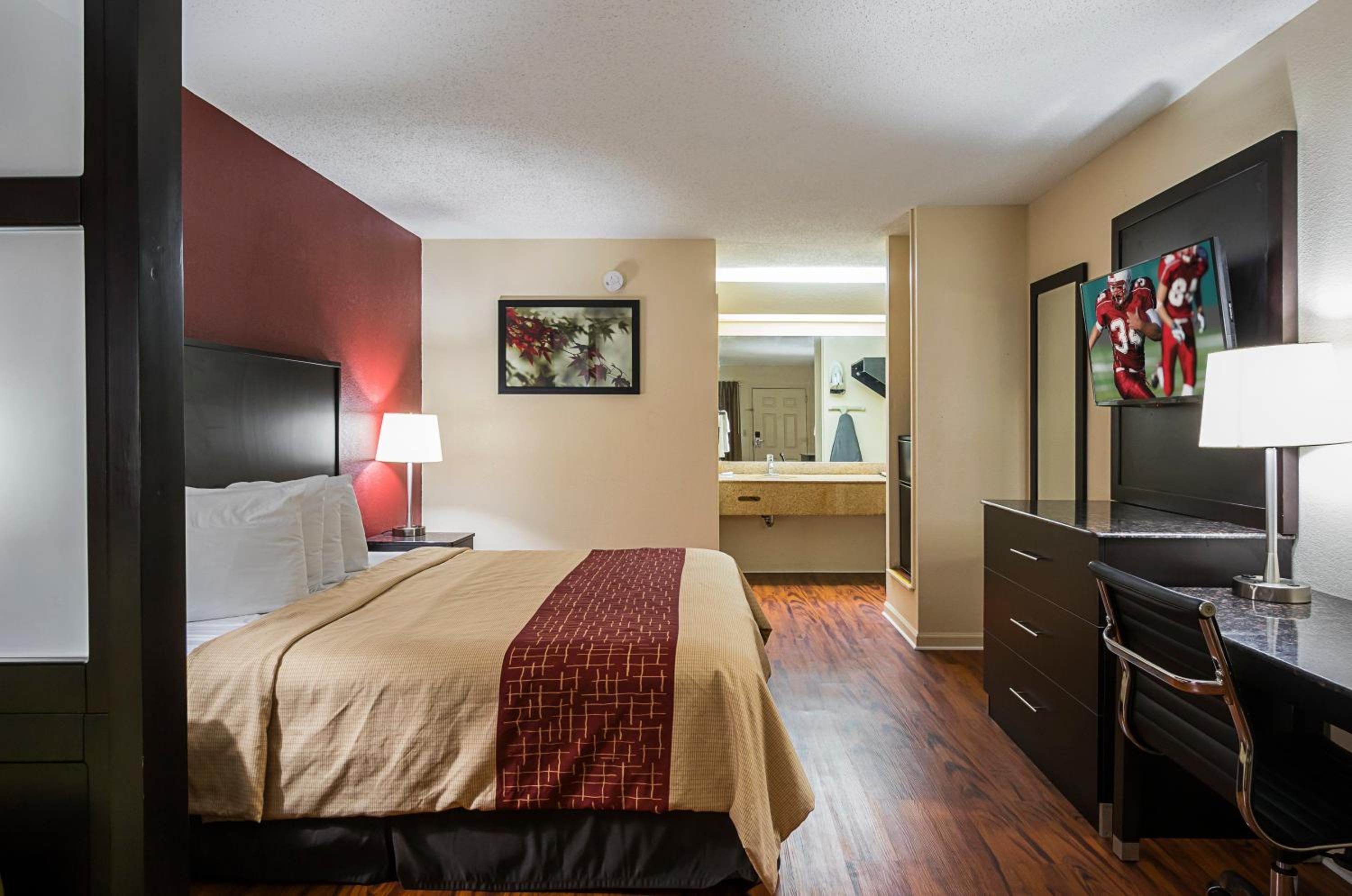 Suite King Room Smoking photo 2