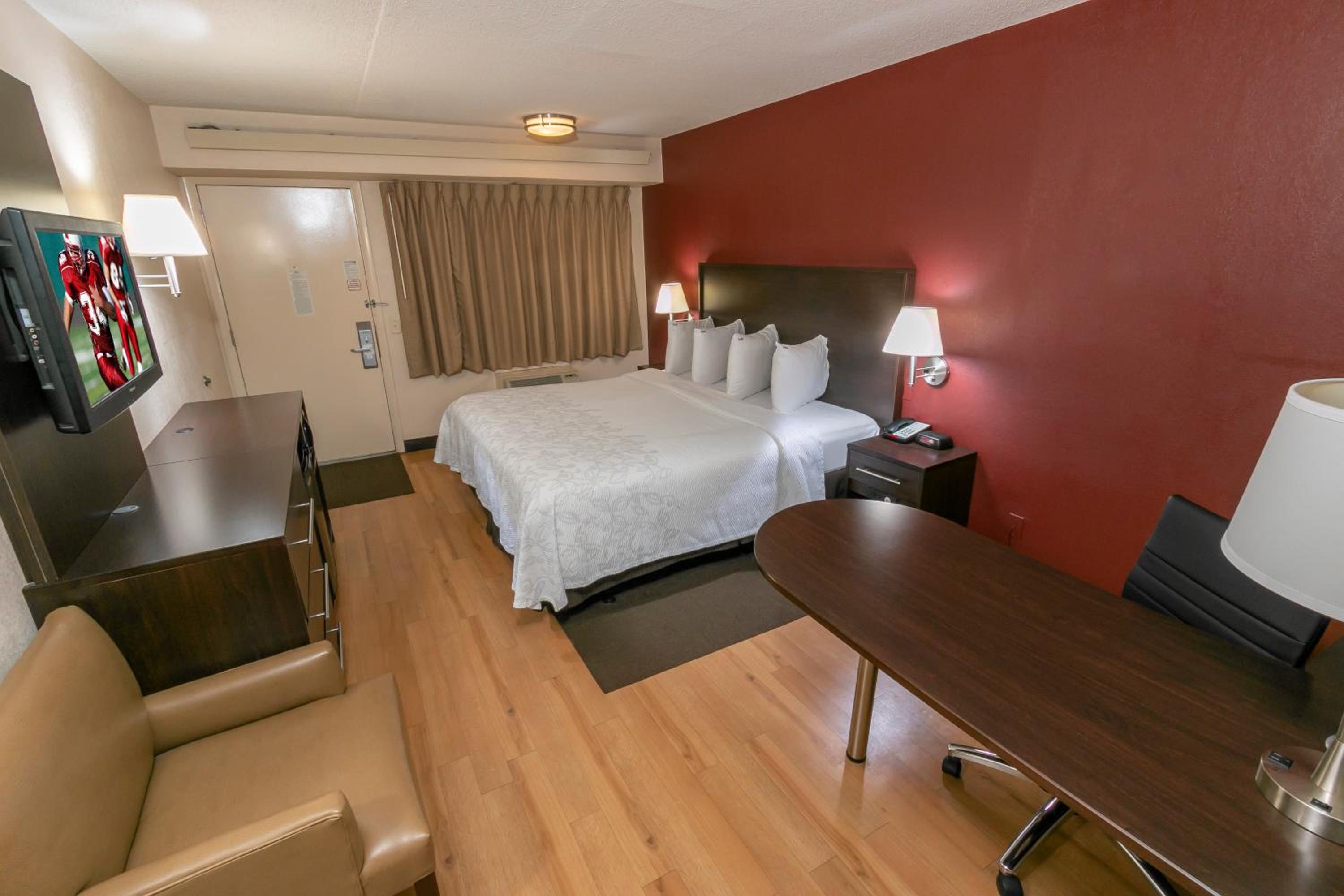 Superior King Room Smoke Free - Photo 1