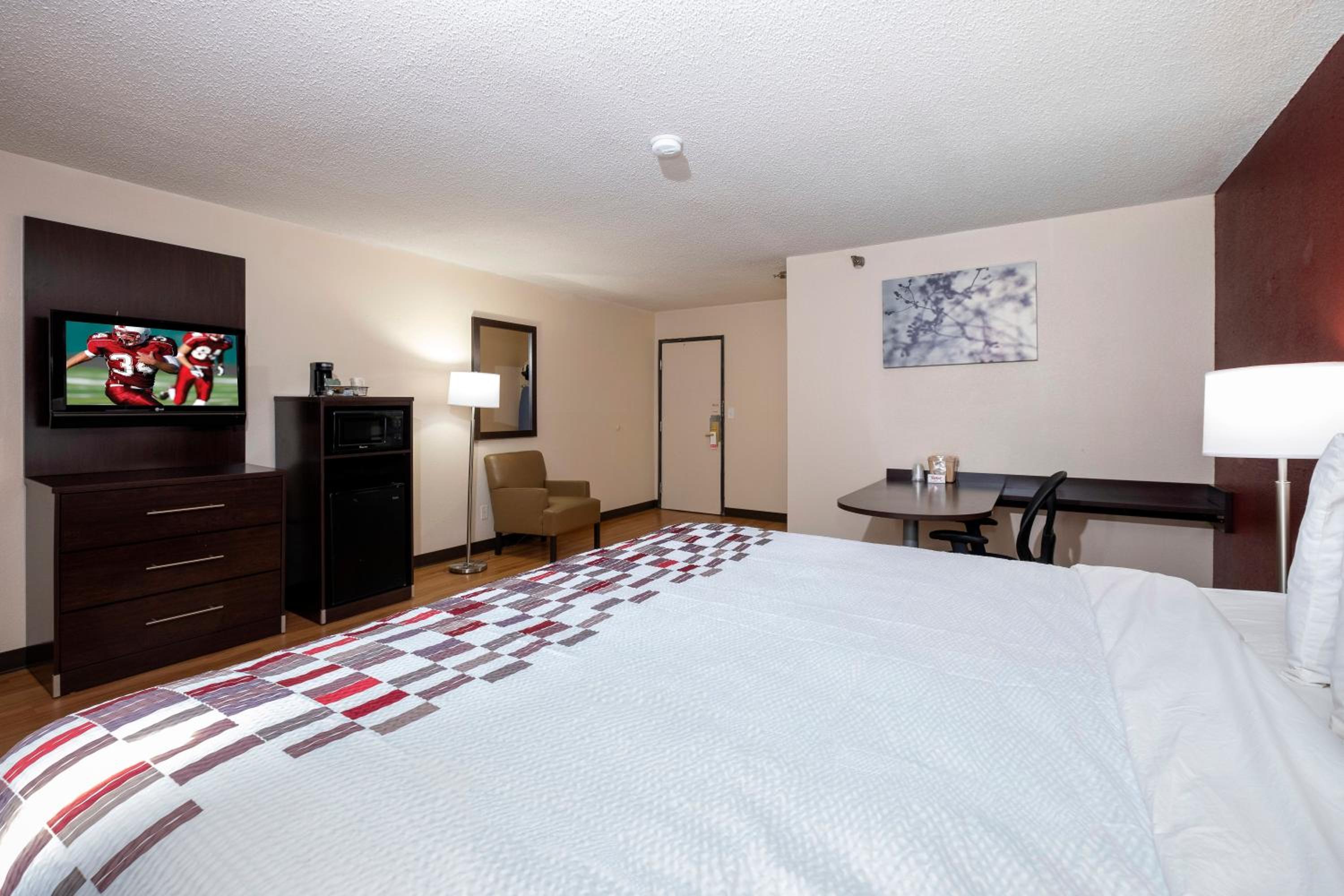 Superior King Room - Disability Access/Non-Smoking photo 2