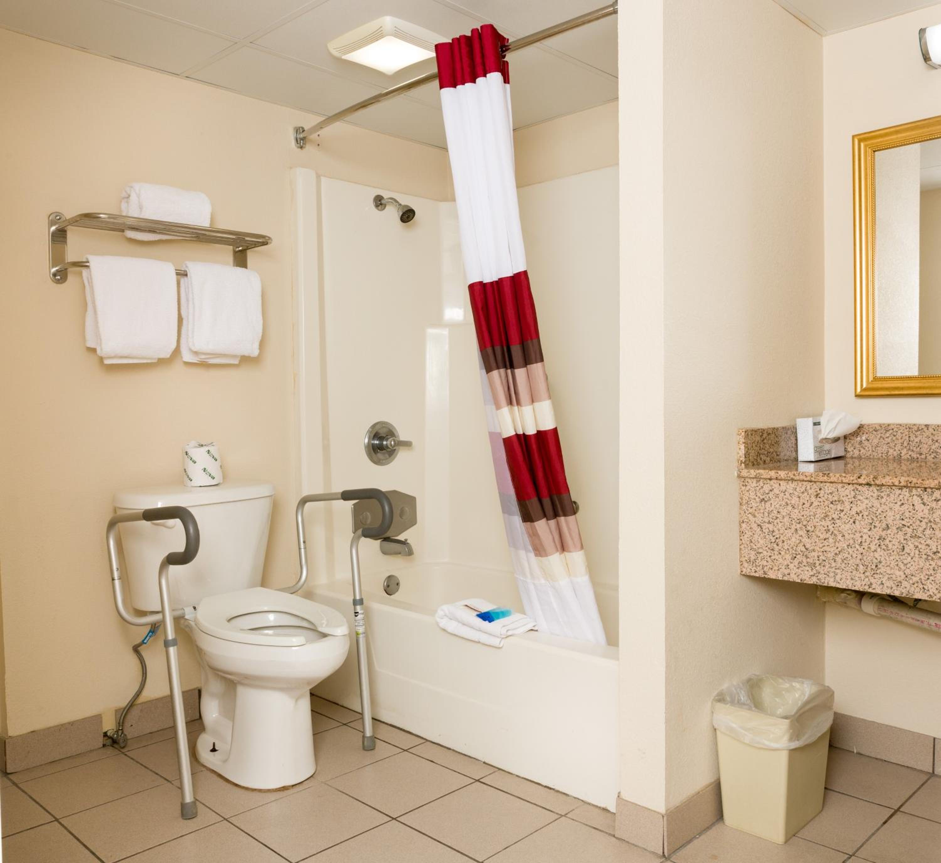 Red Roof Inn & Suites Pigeon Forge Parkway, 写真 4