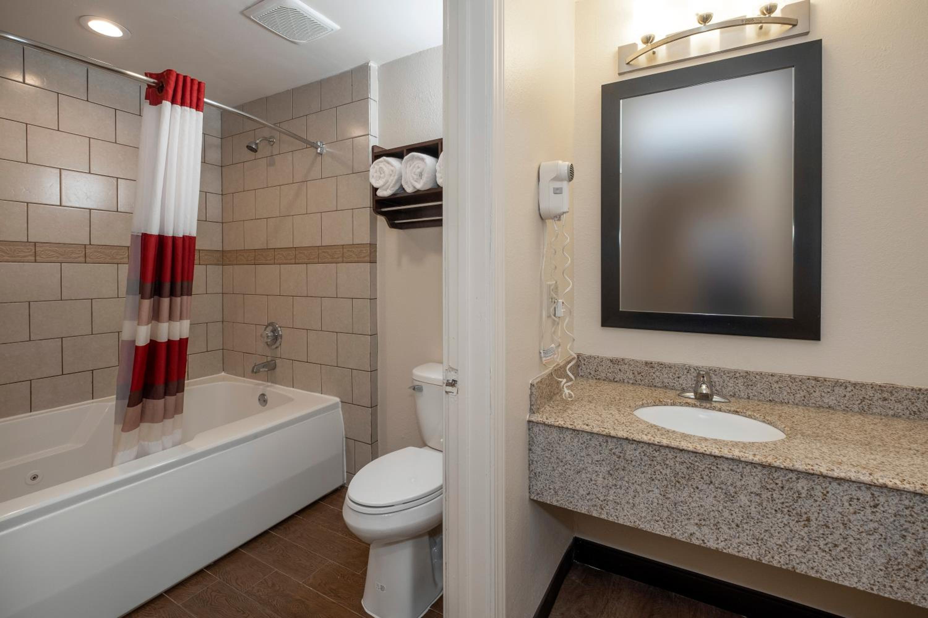 Superior King with Spa Bath Non-Smoking