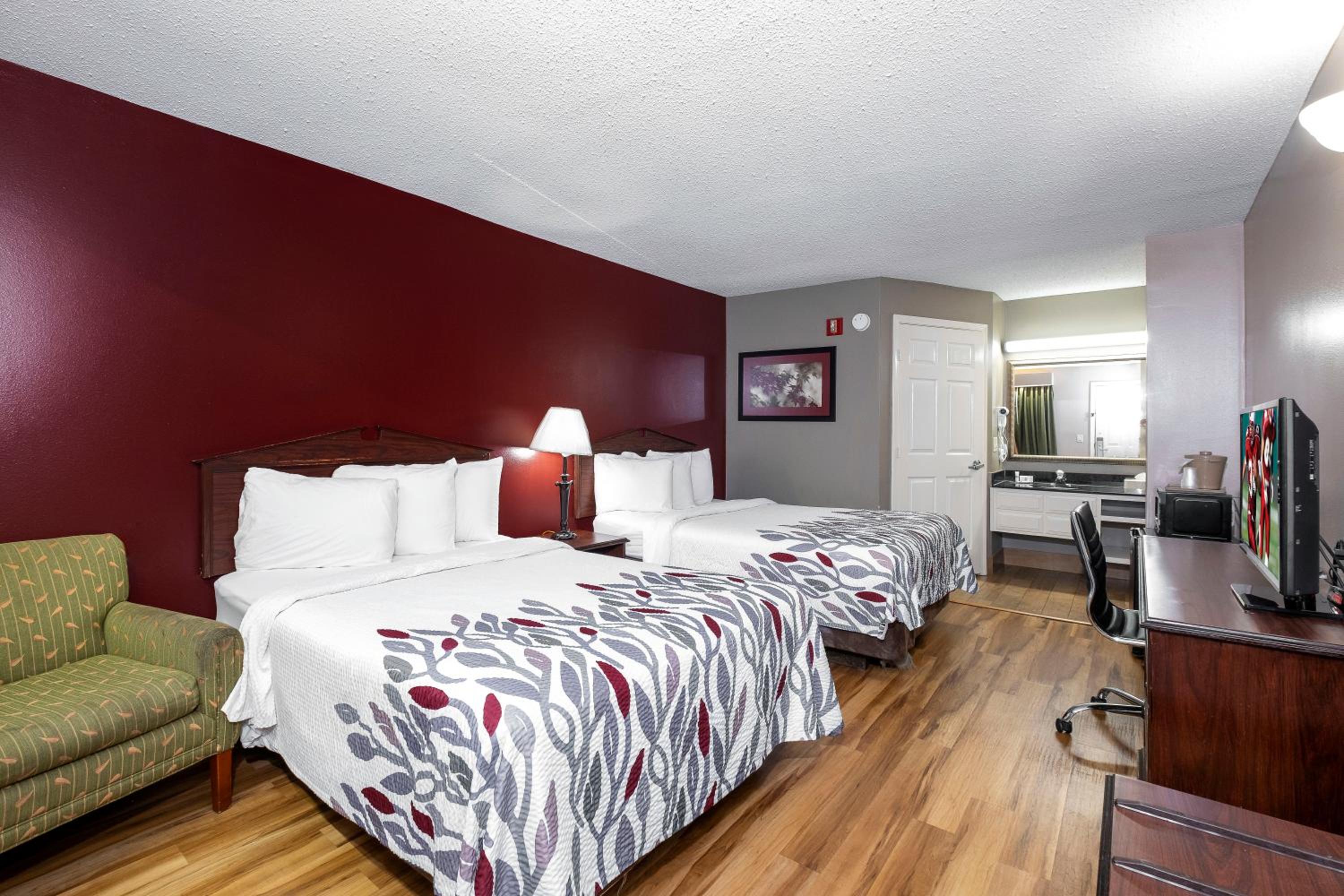 Superior Double with Two Double Beds - Non-Smoking - Photo 1