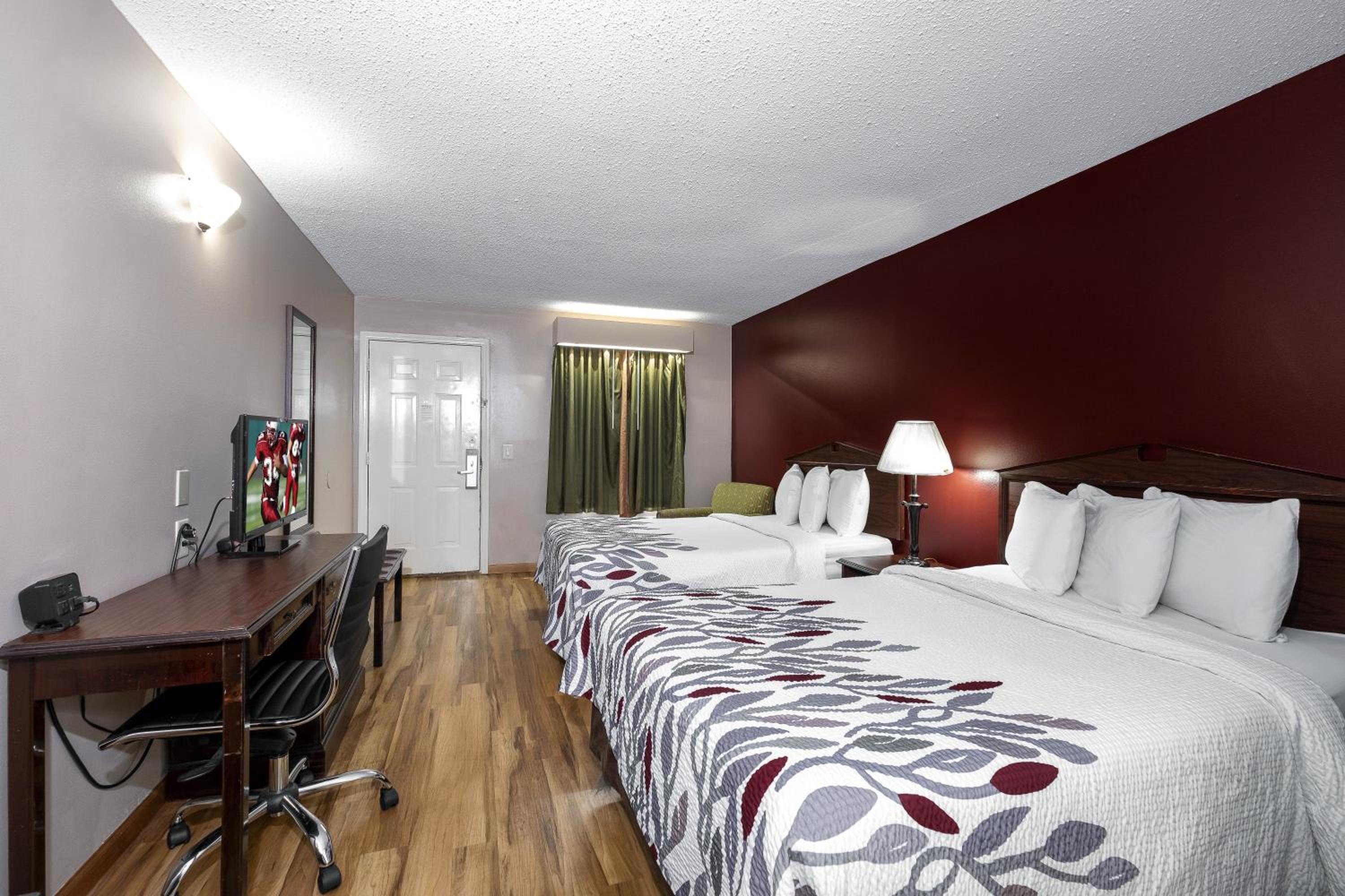 Superior Double with Two Double Beds - Non-Smoking - Photo 6