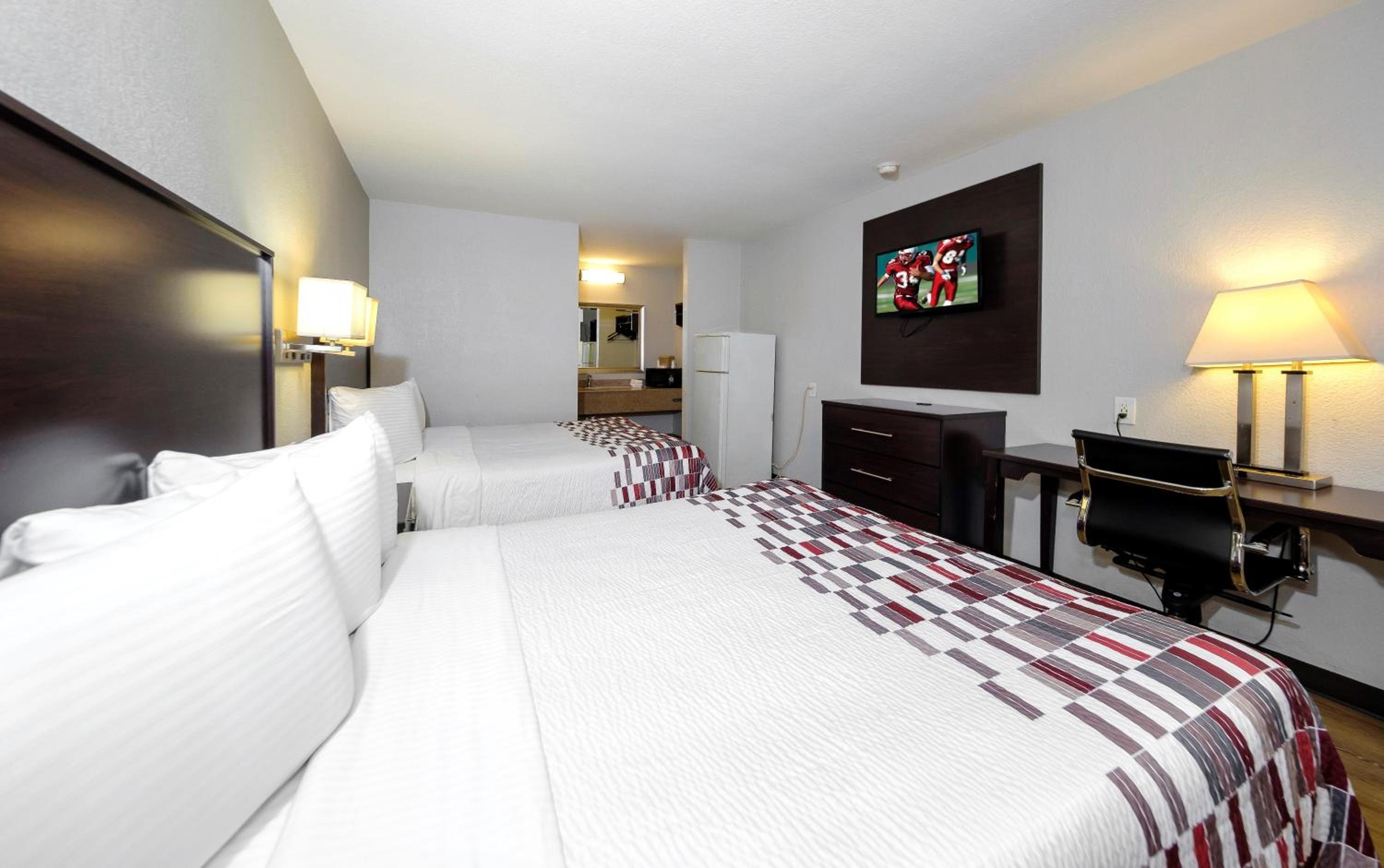  Deluxe Room with Two Queen Beds Renovated Non-Smoking - Photo 5