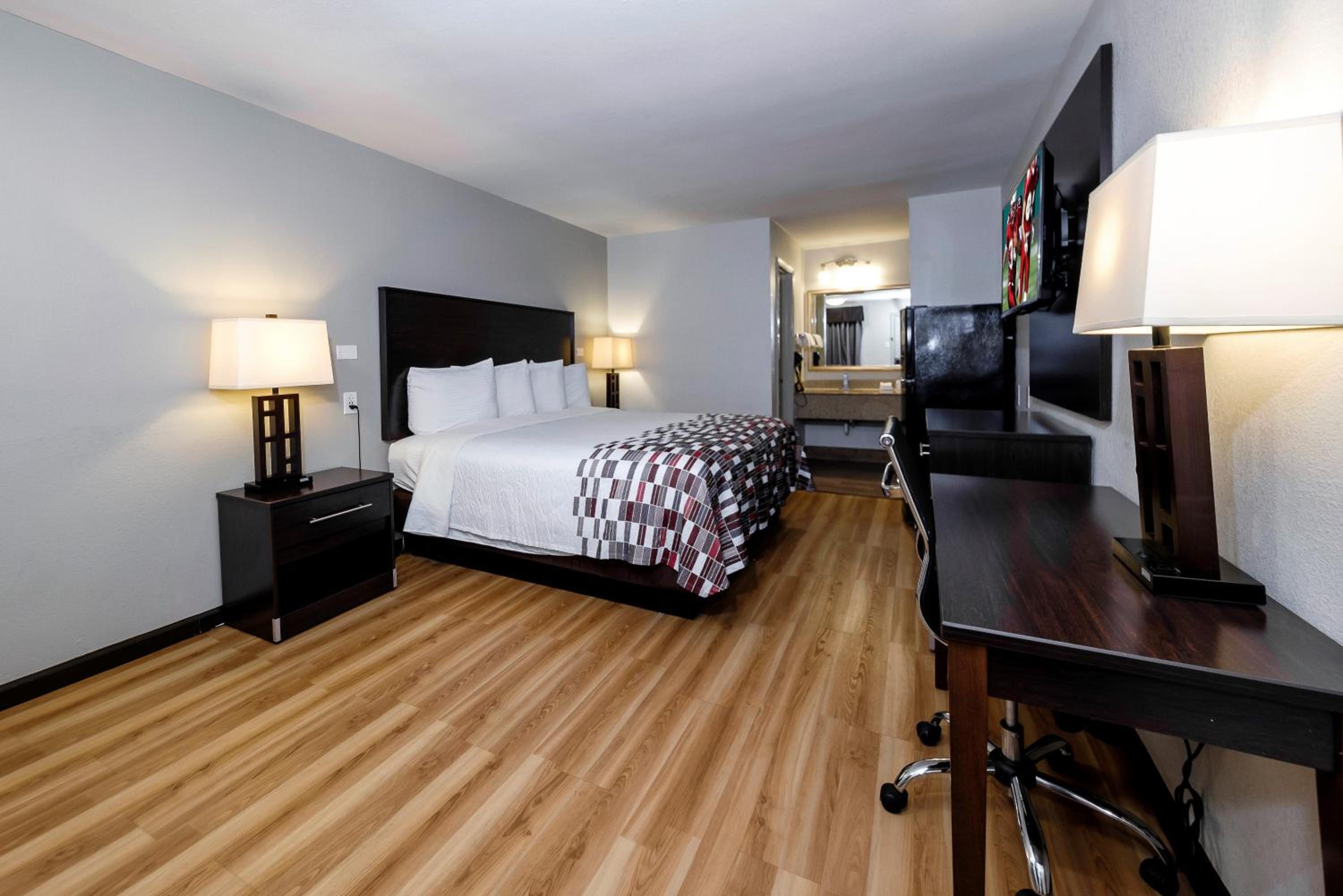 Superior King Room Non-Smoking - Photo 1