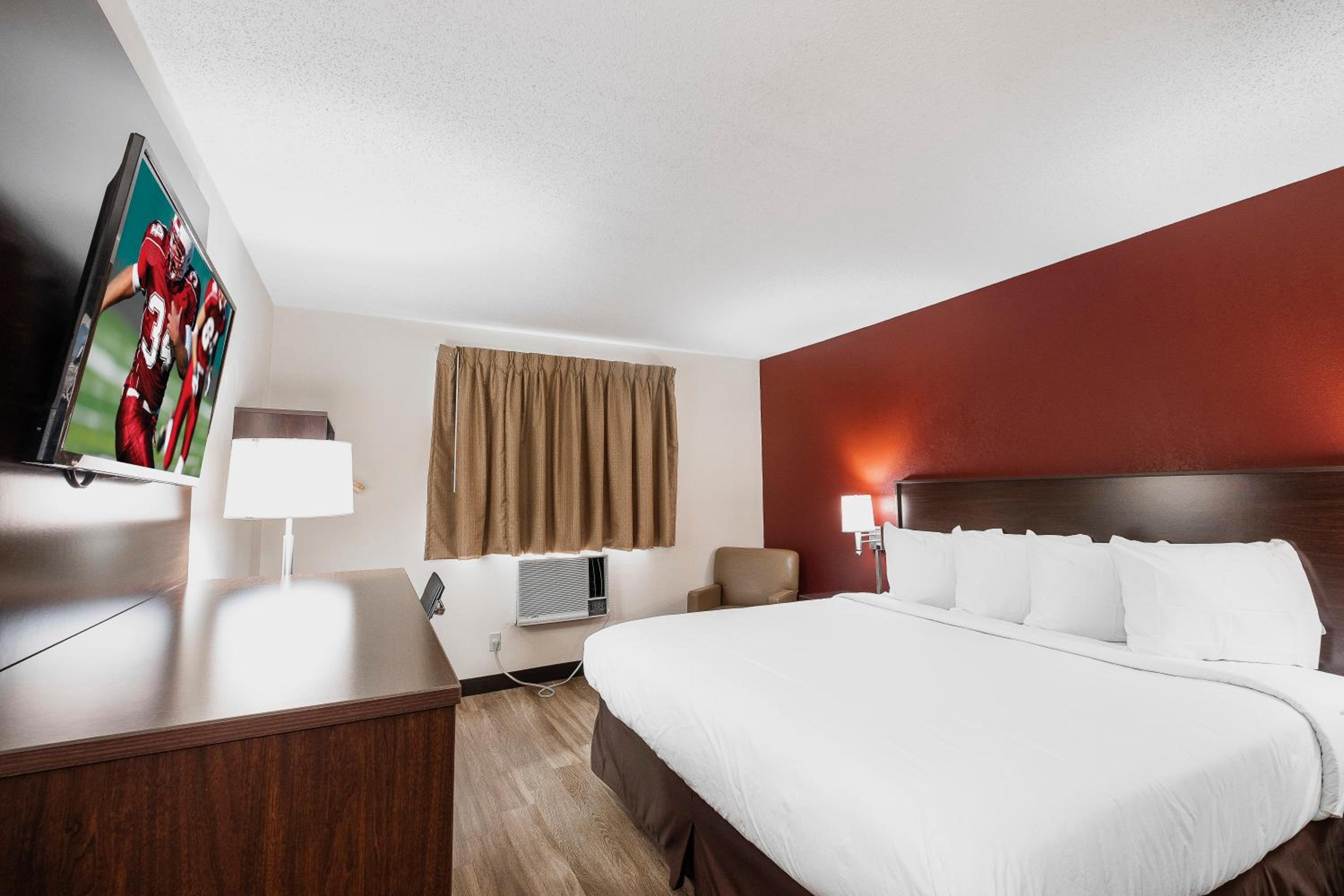 Deluxe King Room Non-Smoking photo 1