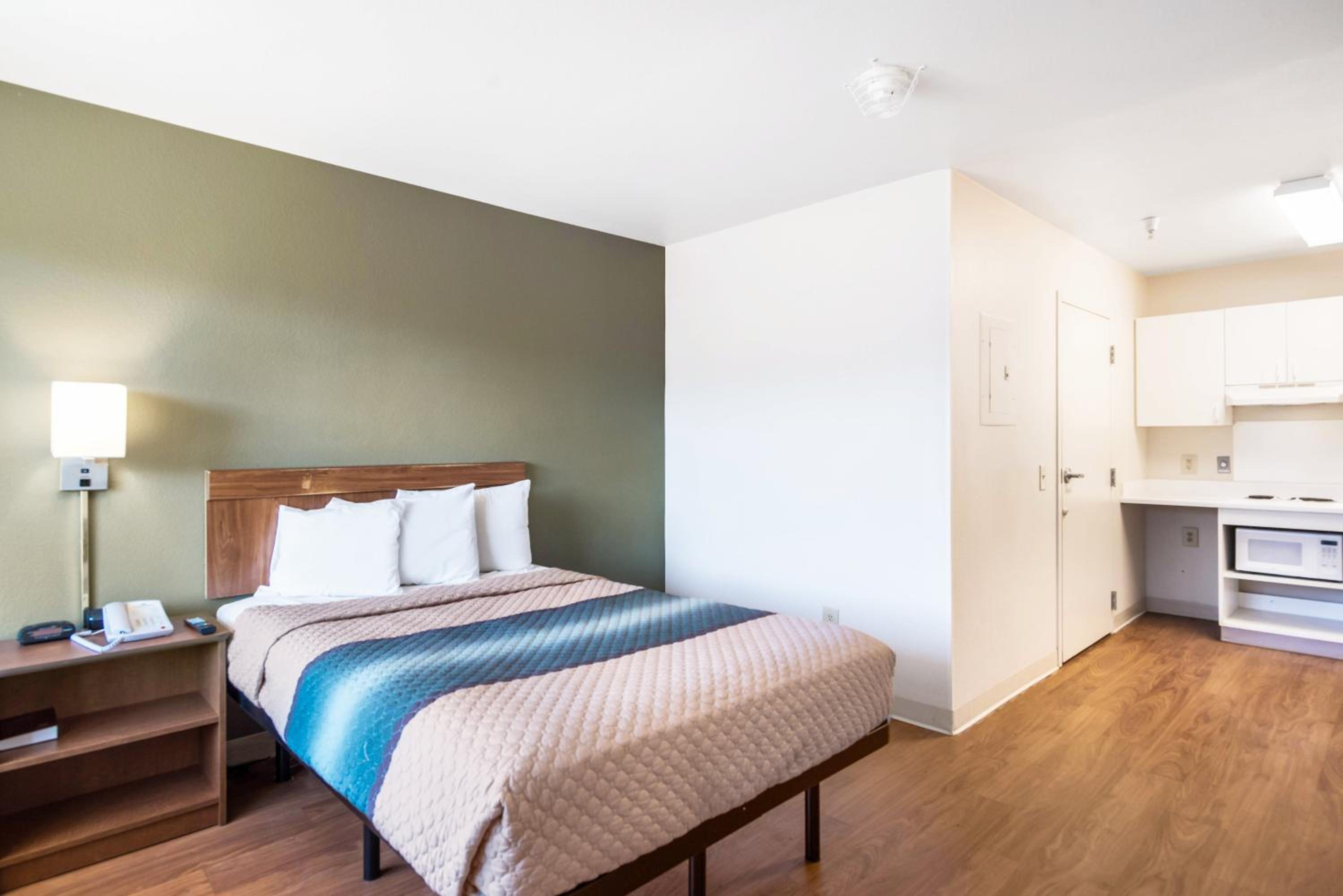 Studio One Double Room Non-Smoking - Photo 6