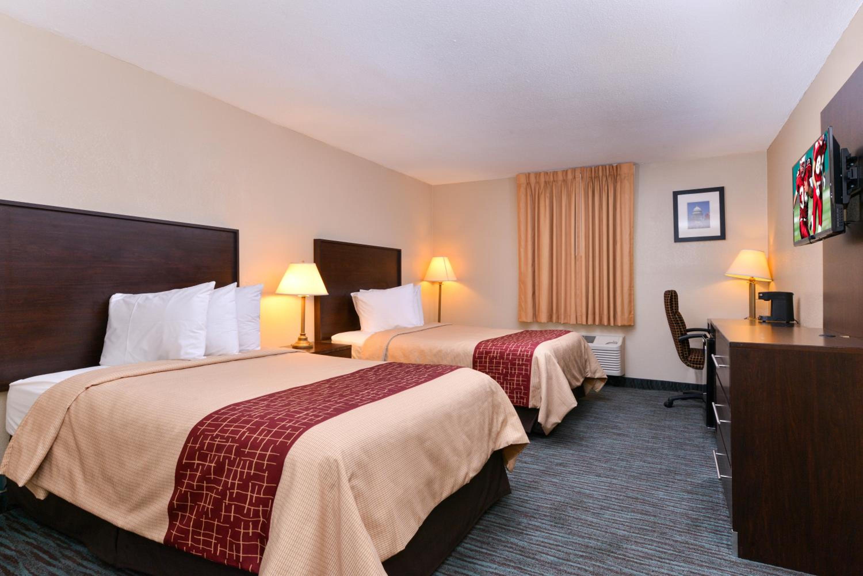 Standard Room with Two Double Beds Non-Smoking photo 1