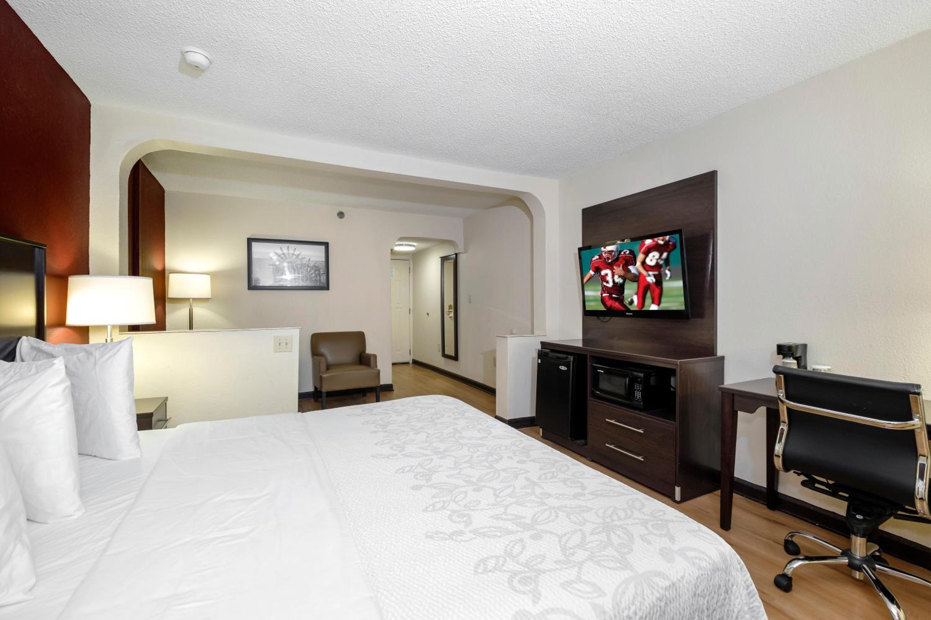 Superior King Room Non-Smoking - Photo 2