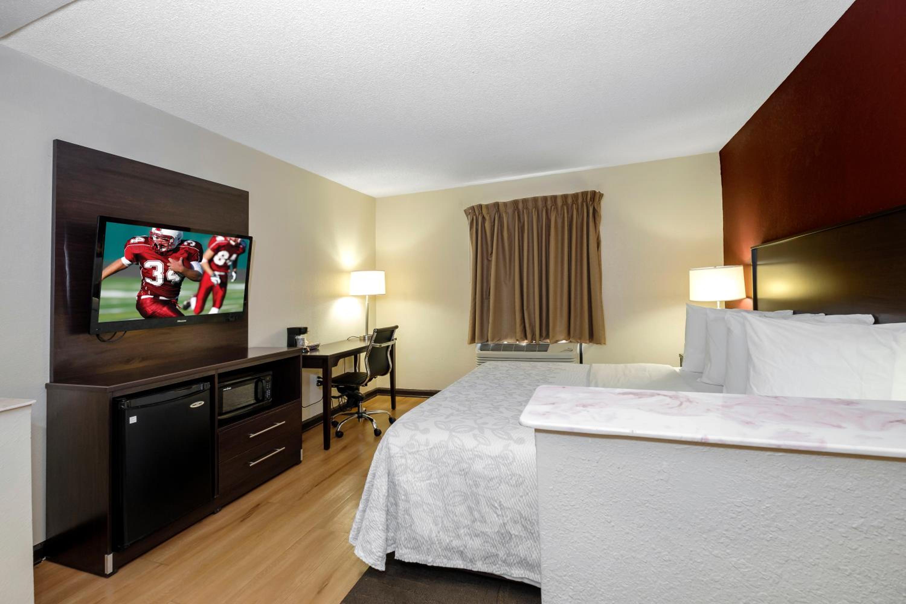 Superior King Room Non-Smoking - Photo 4
