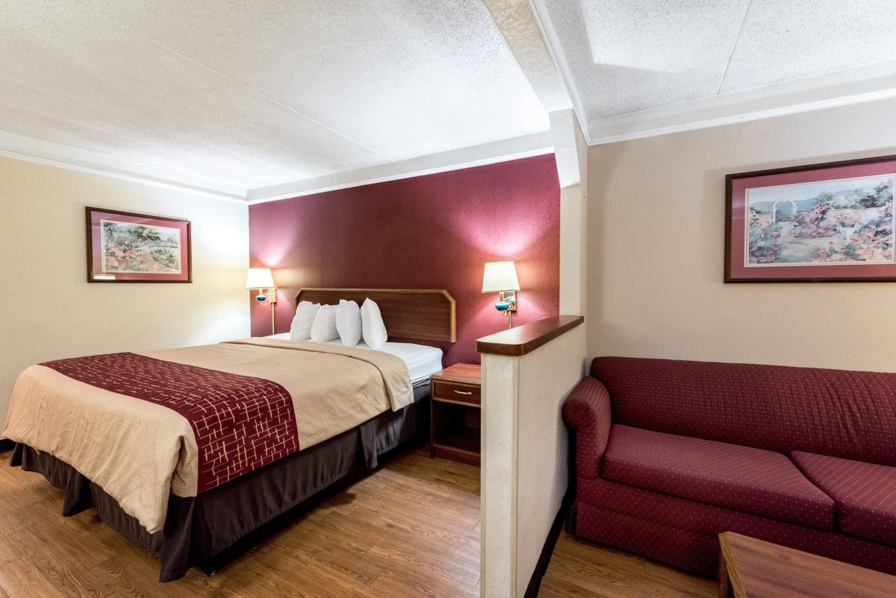 Superior King Room Non-Smoking - Photo 4