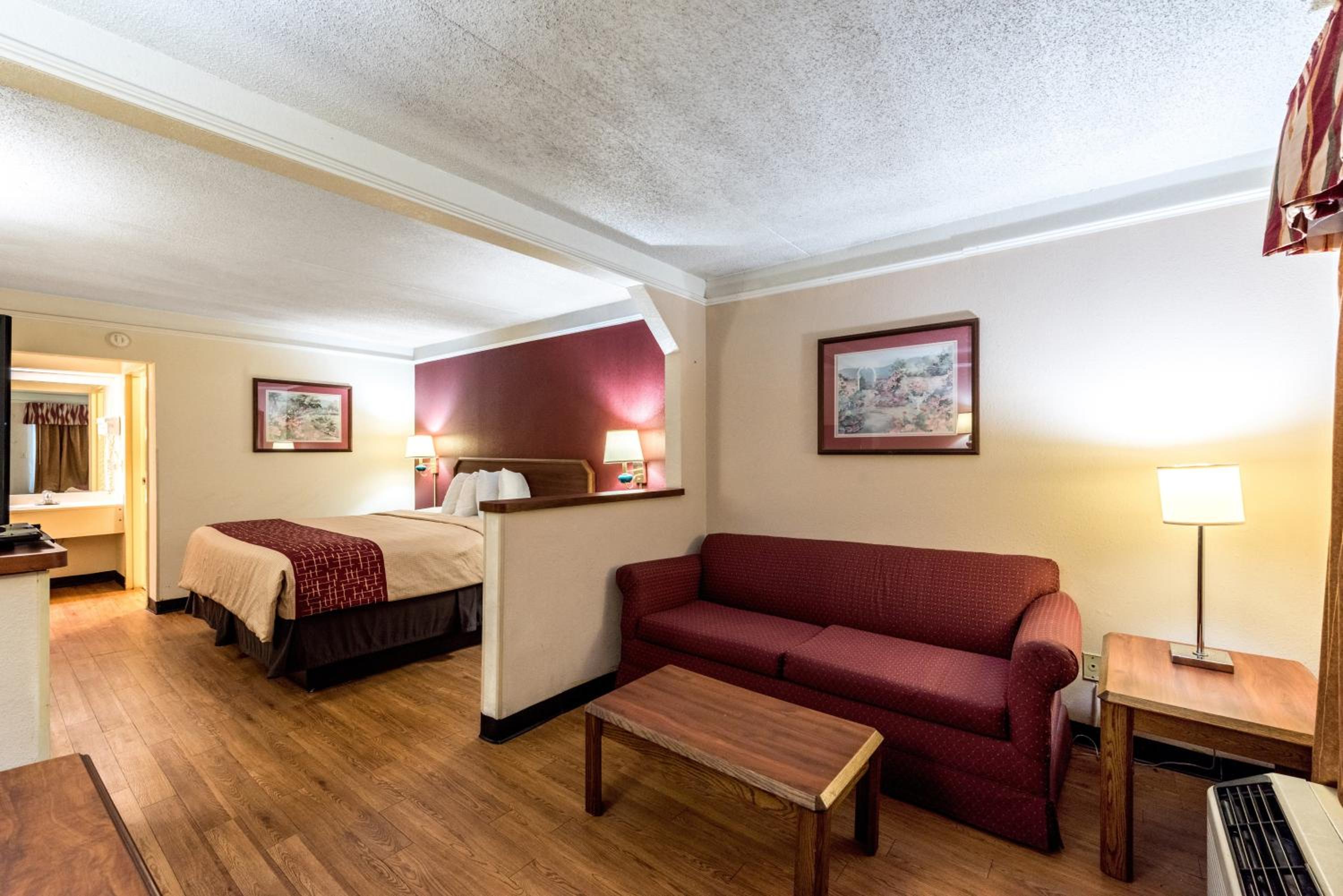 Superior King Room Non-Smoking - Photo 5