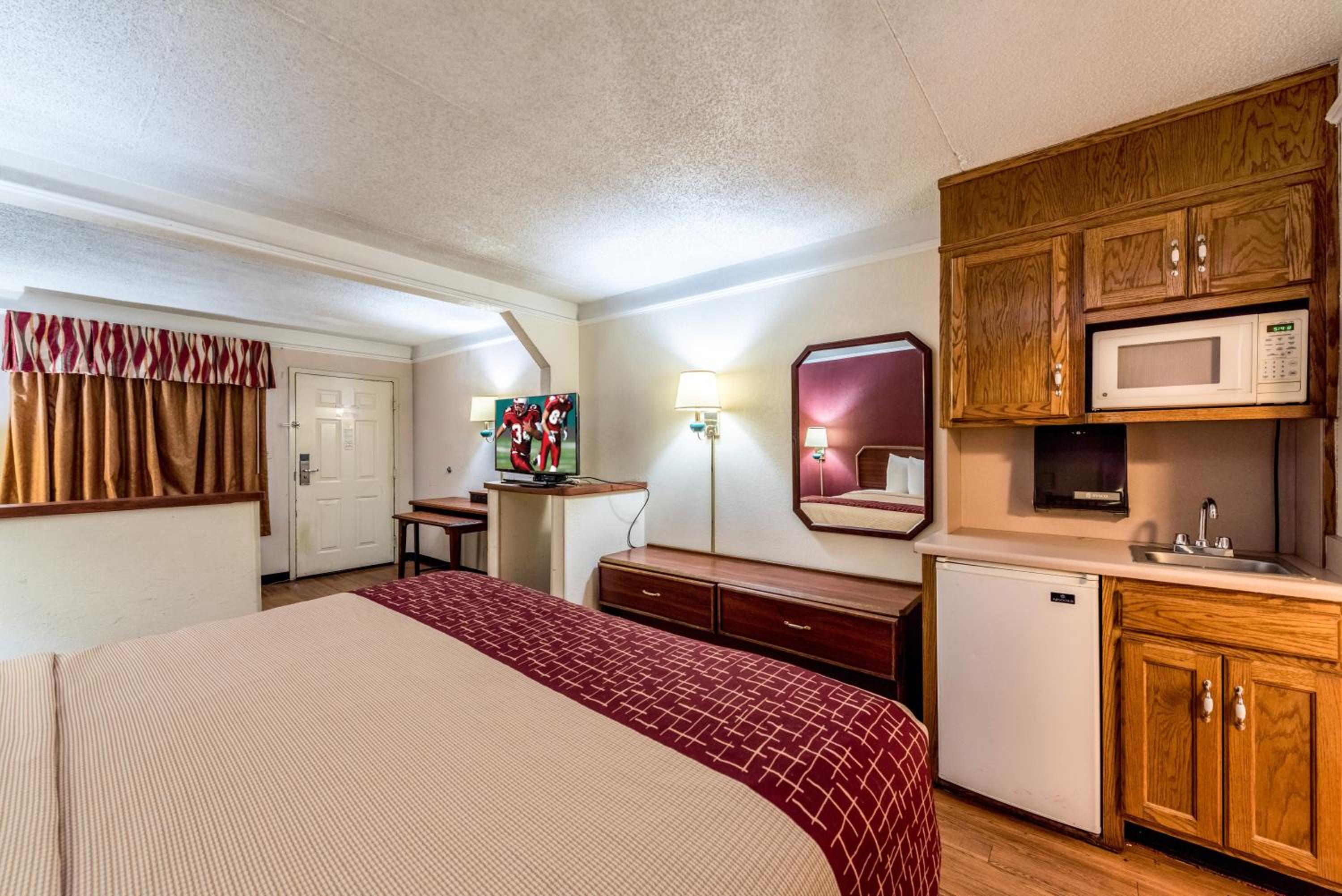 Superior King Room Non-Smoking - Photo 2