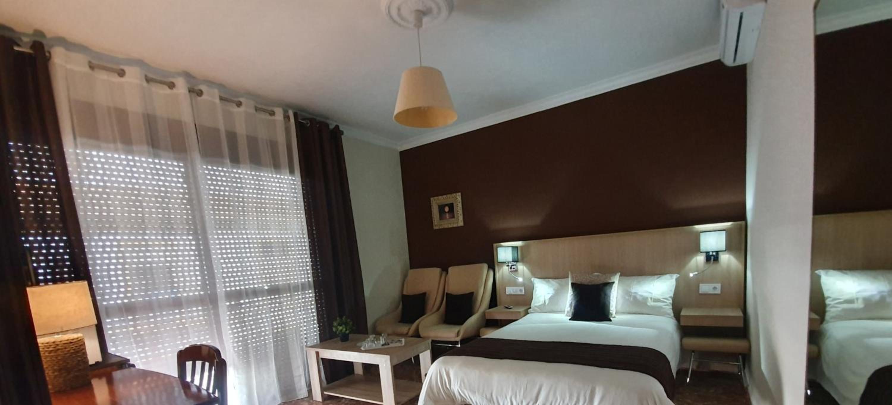 Habitación Doble con Balcón