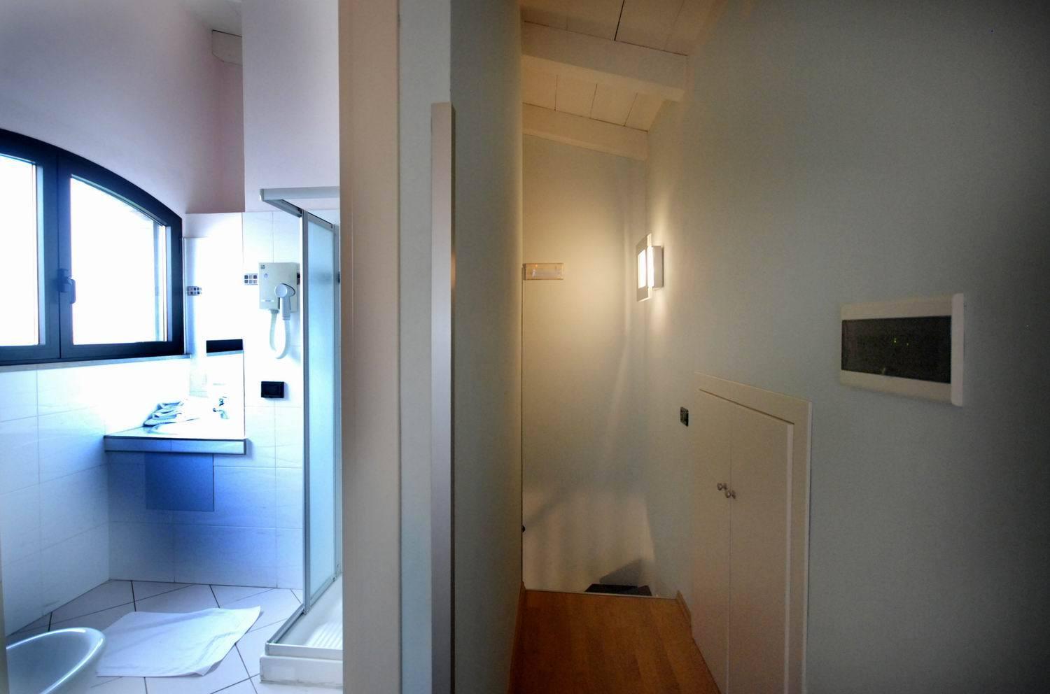 Double or Twin Room - Photo 7