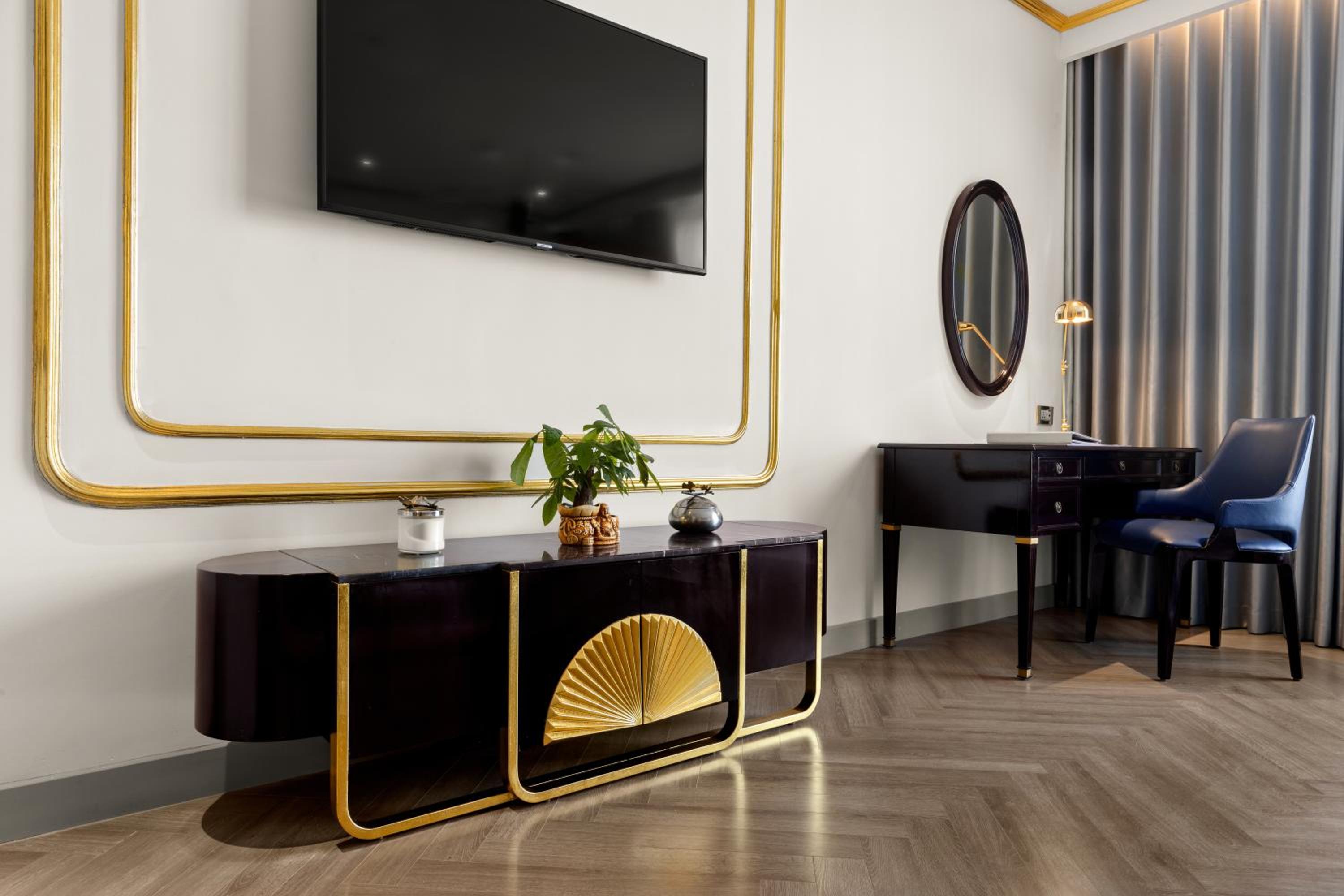 Premier Lakeview King - Photo 7