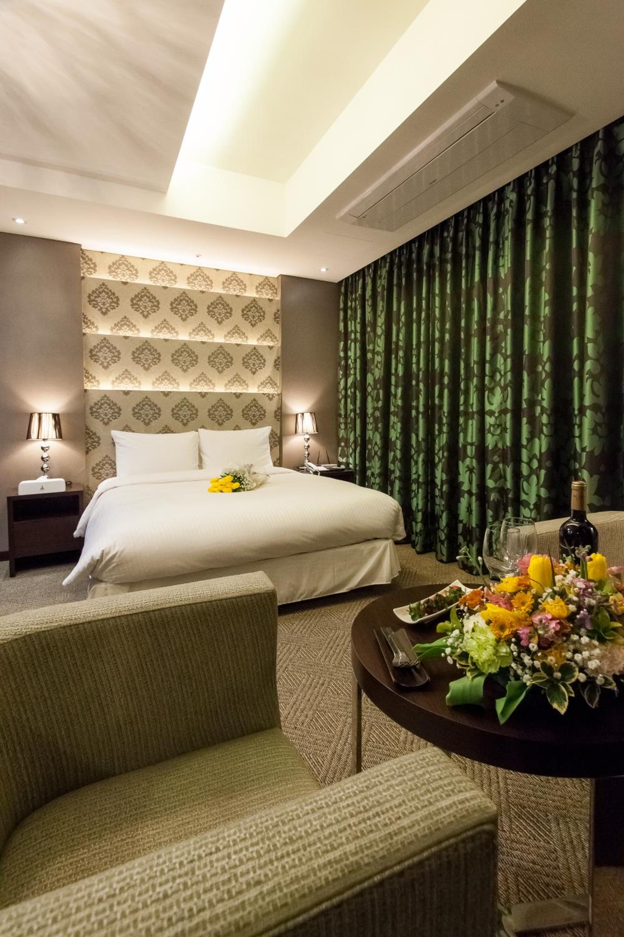 Deluxe Double Room photo 3