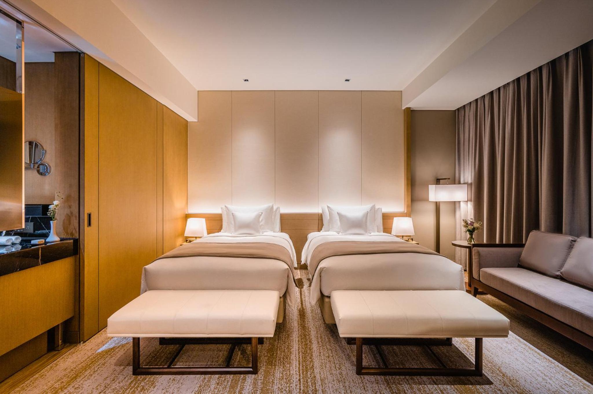 Club Twin Room - Photo 2