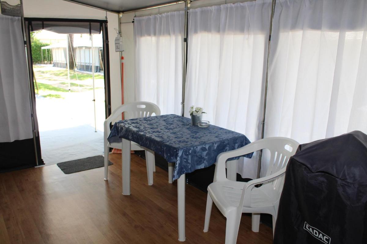 Caravan photo 3