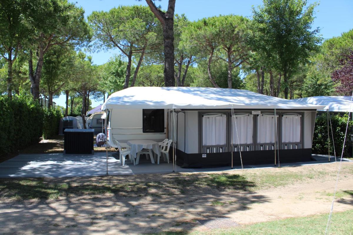 Caravan photo 2