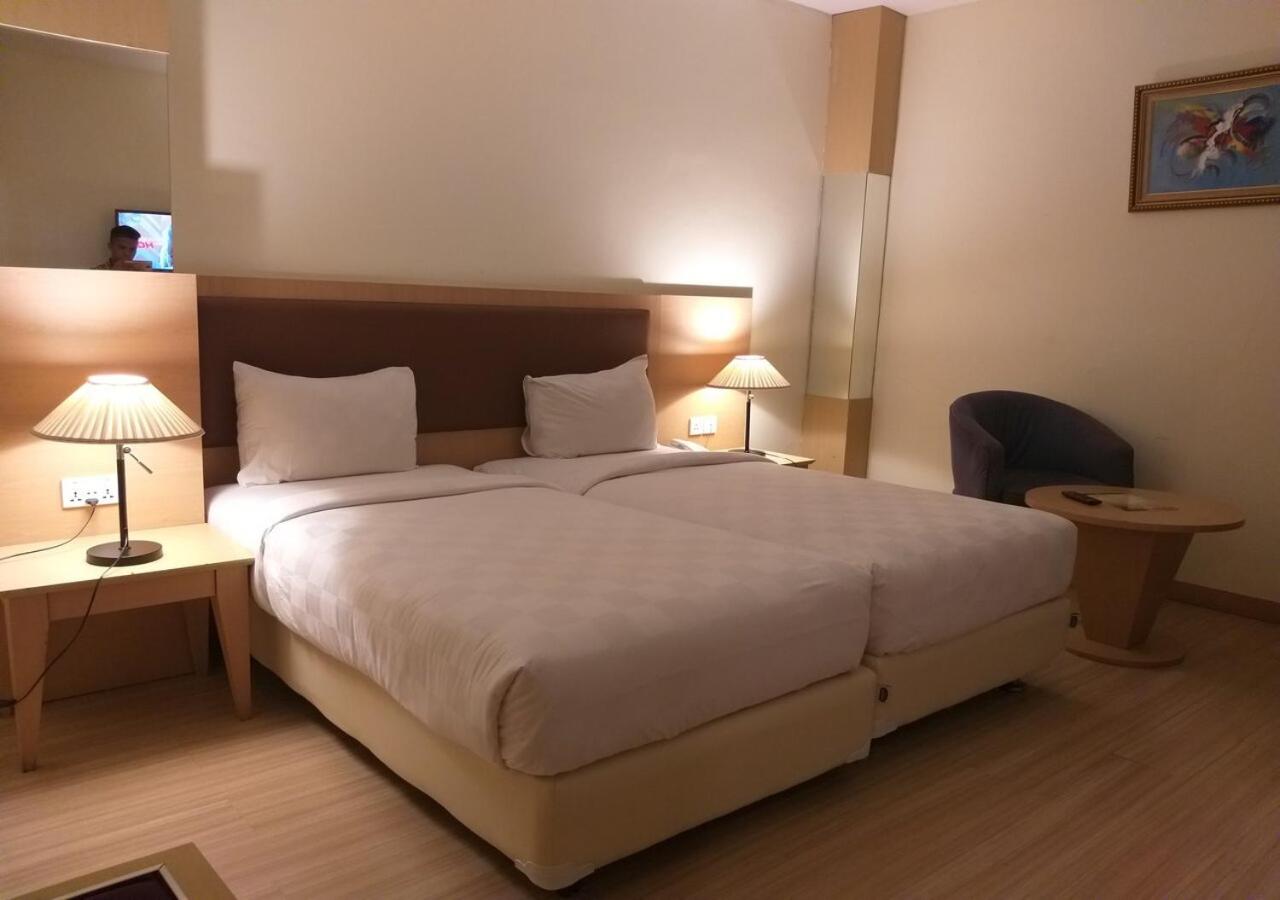 Deluxe Twin Room photo 2