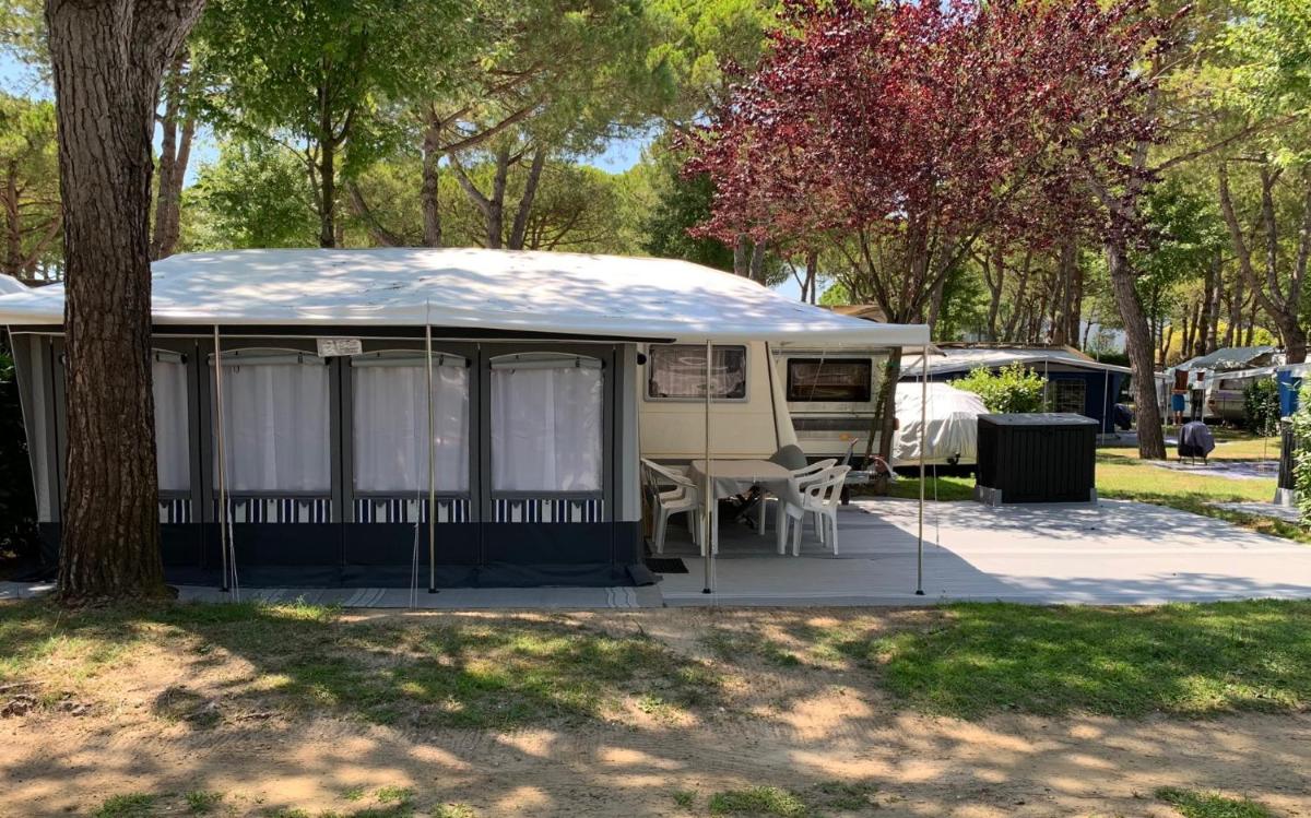 Caravan photo 2