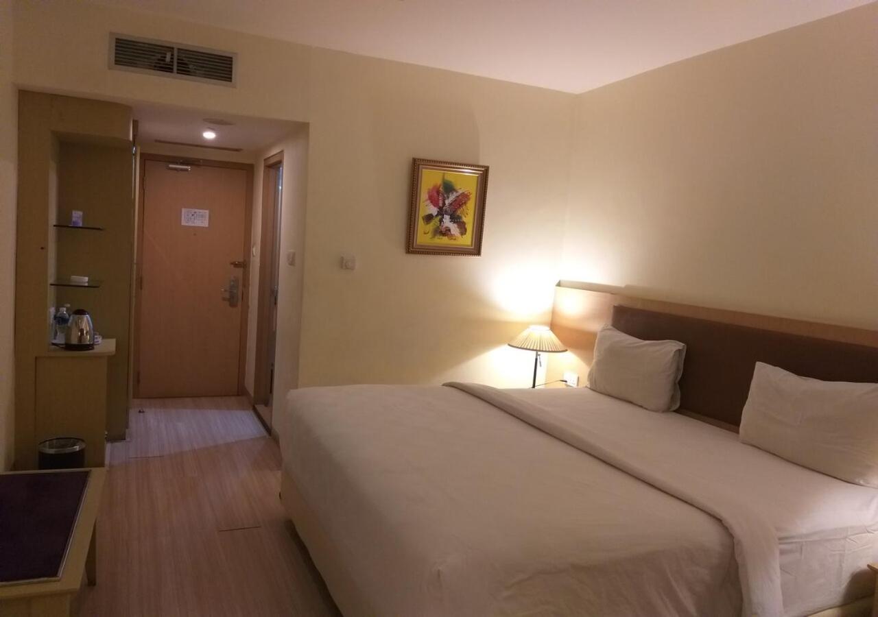 Deluxe Double Room photo 3