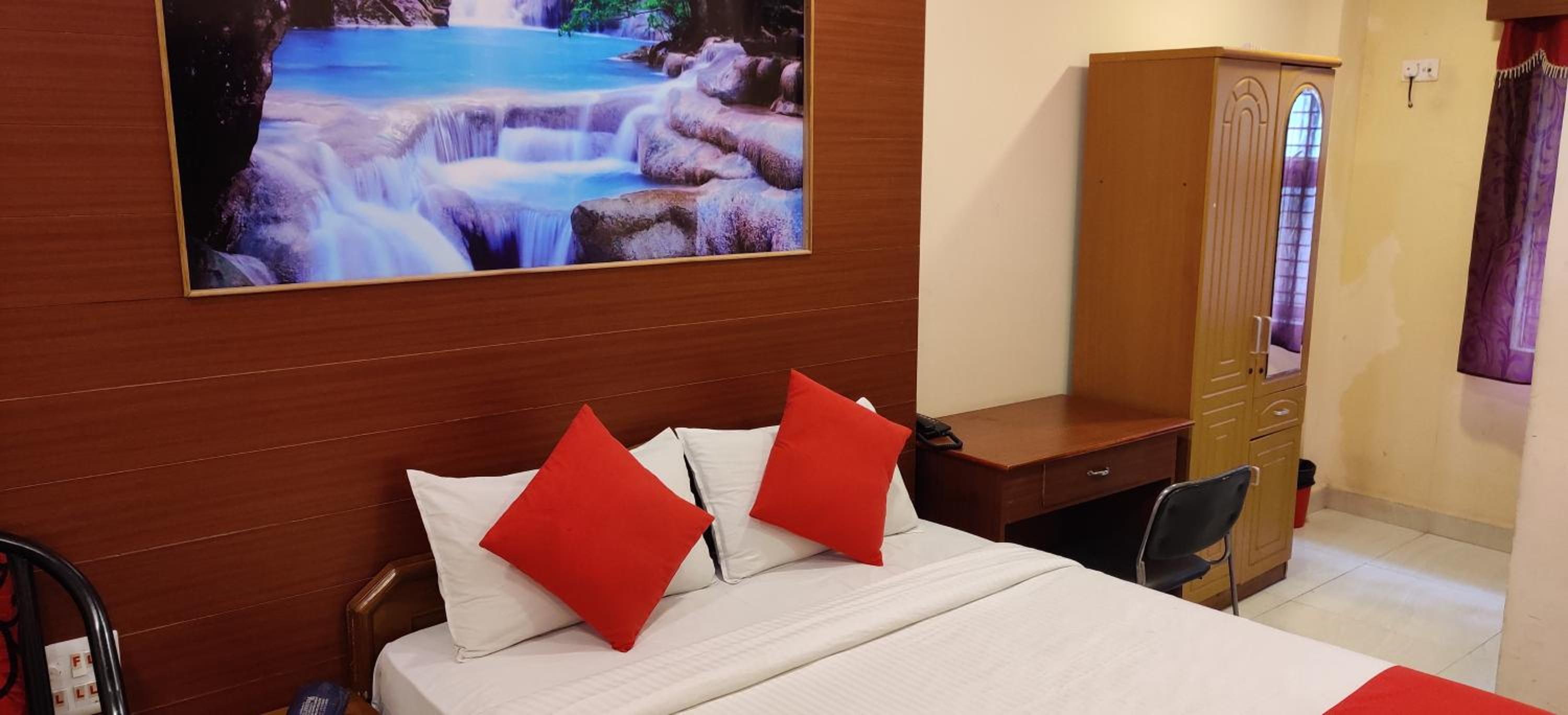 Luxury Triple Room photo 2