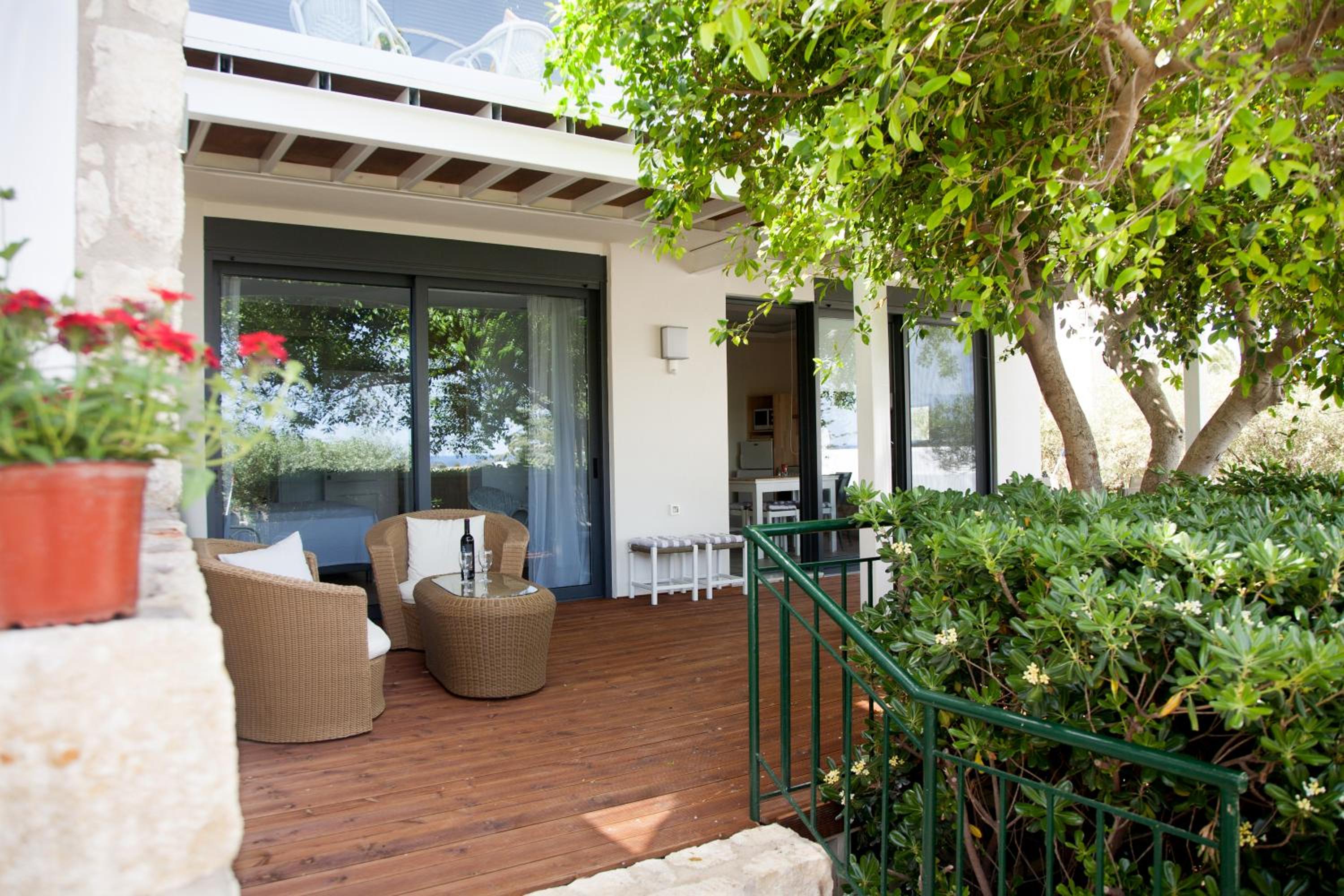 Superior Two-Bedroom Apartment with Sea View
