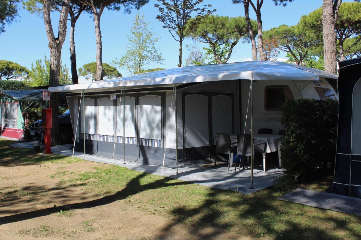Caravan photo 1