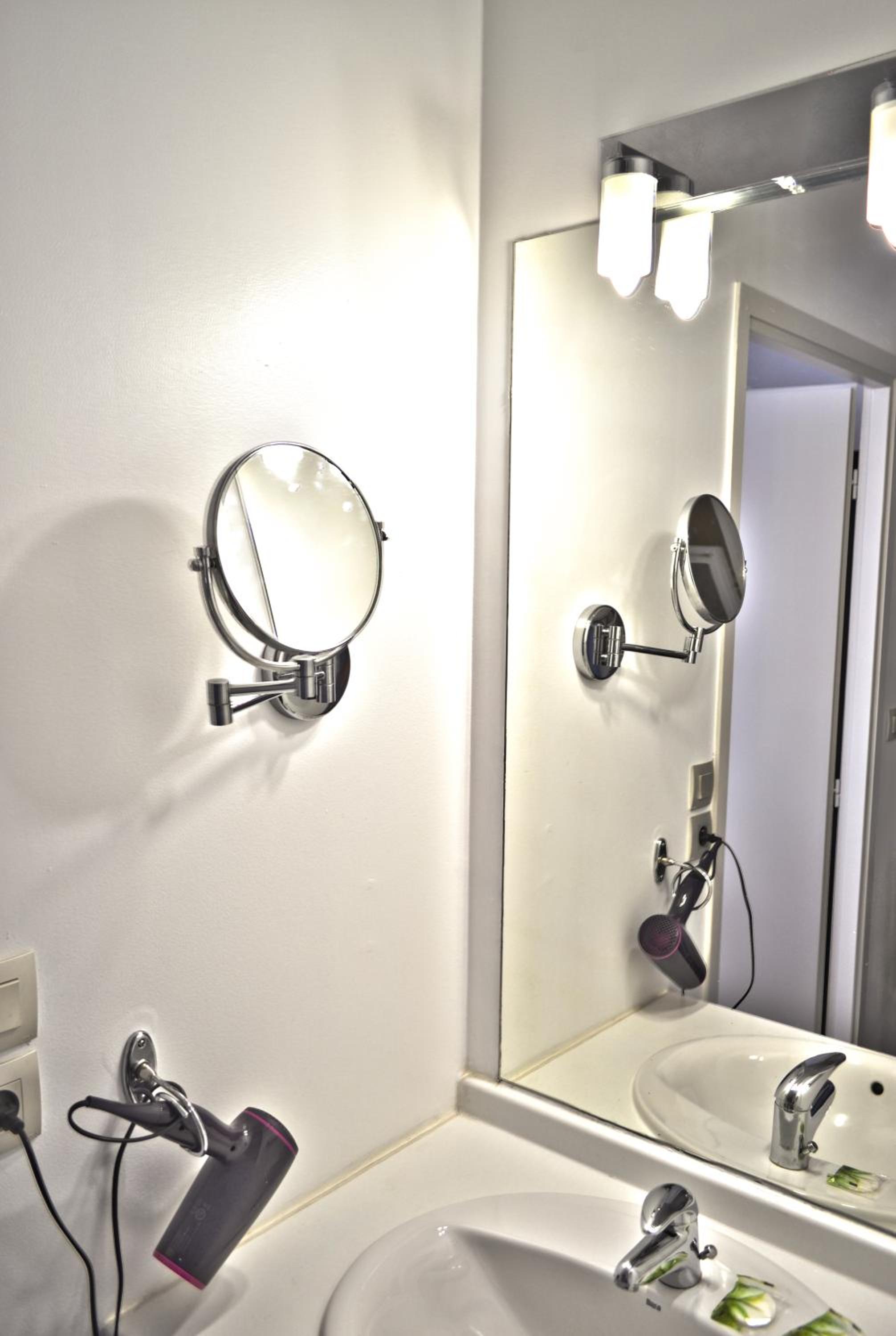 Studio (2 Adults) - Photo 2