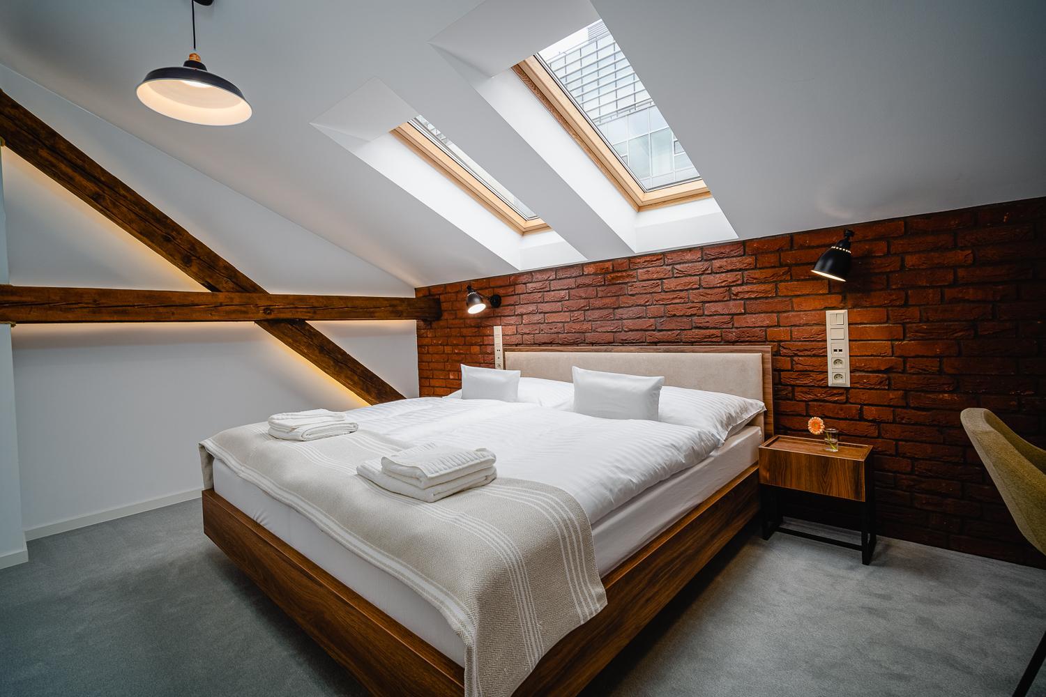 Standard King Room - Photo 1