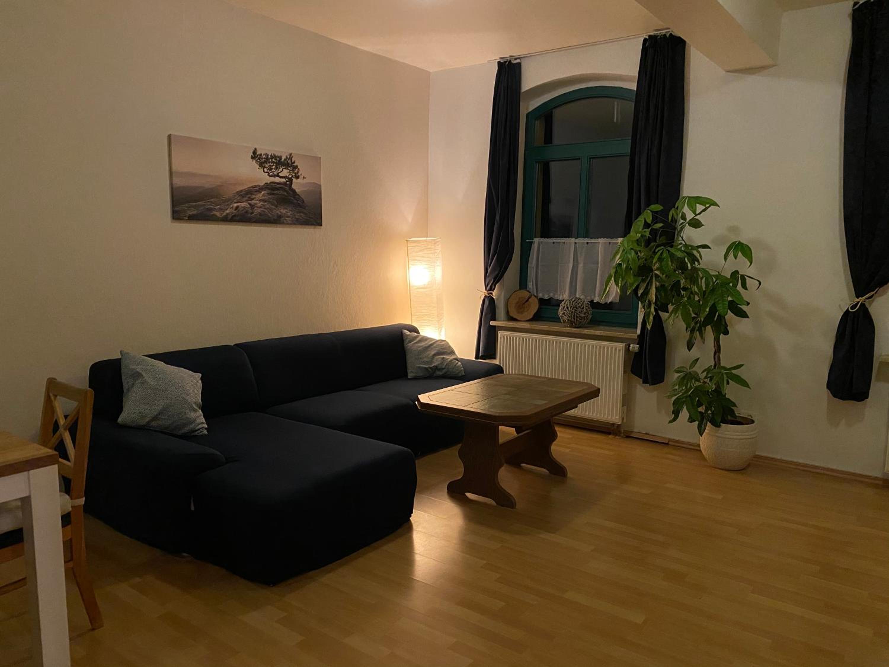 One-Bedroom Apartment photo 1