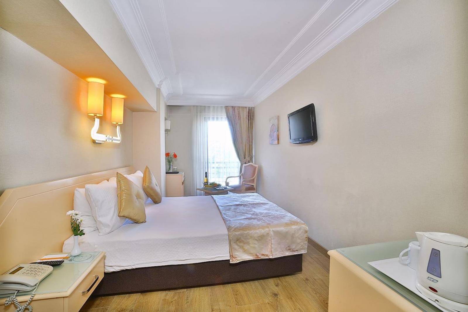 Standard Double Or Twin Room photo 3