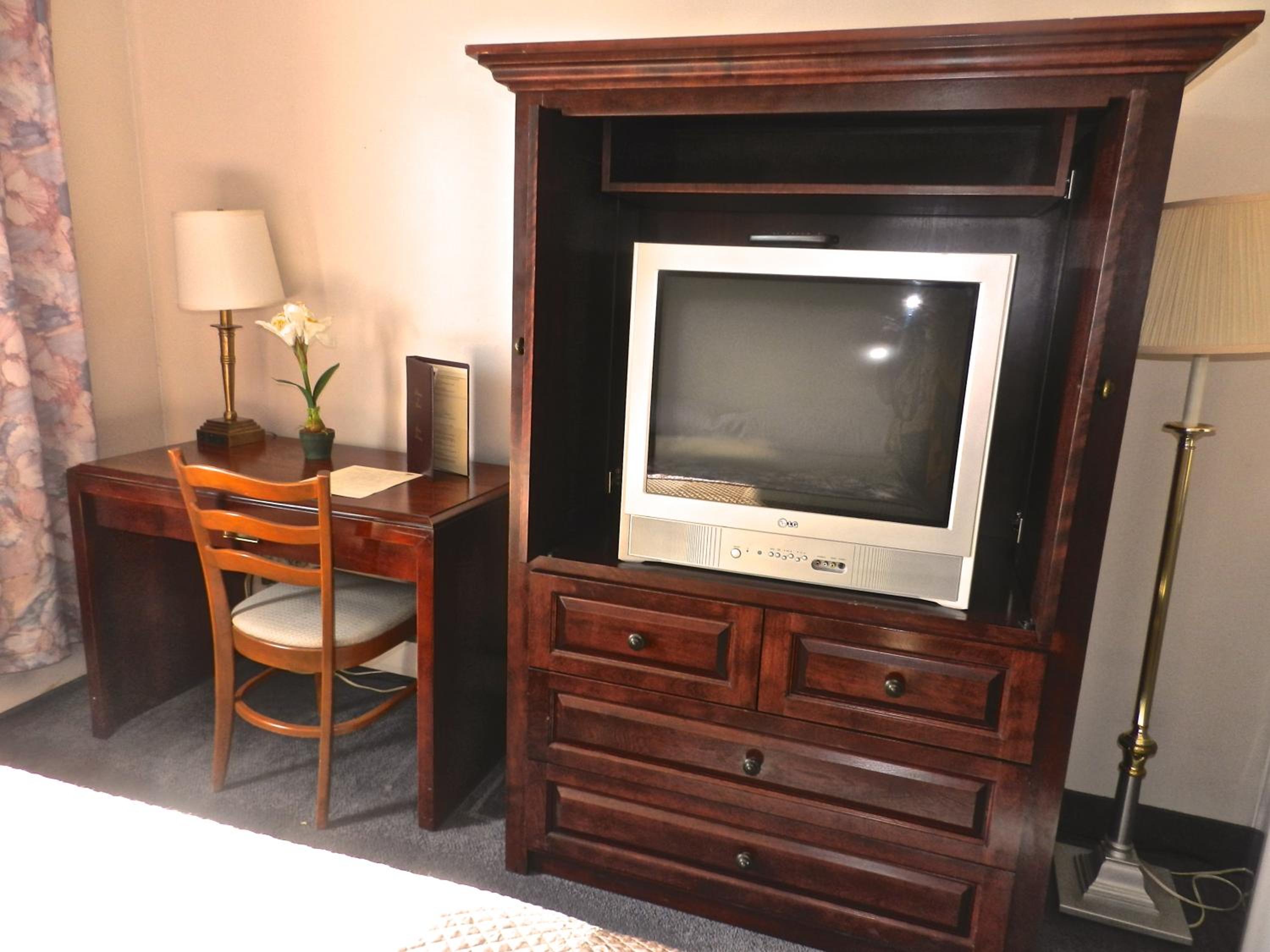 Queen Room - Photo 1
