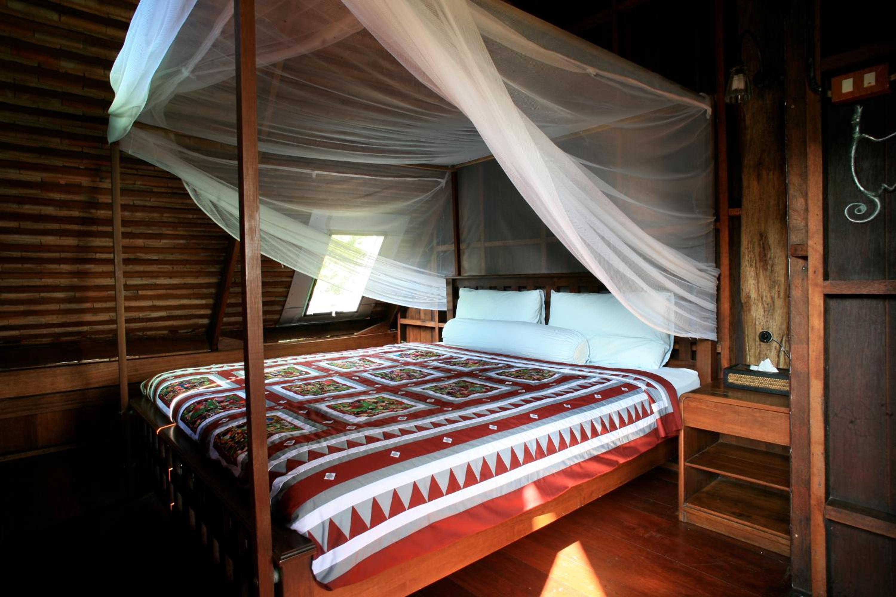 Three-Bedroom Villa - Photo 1