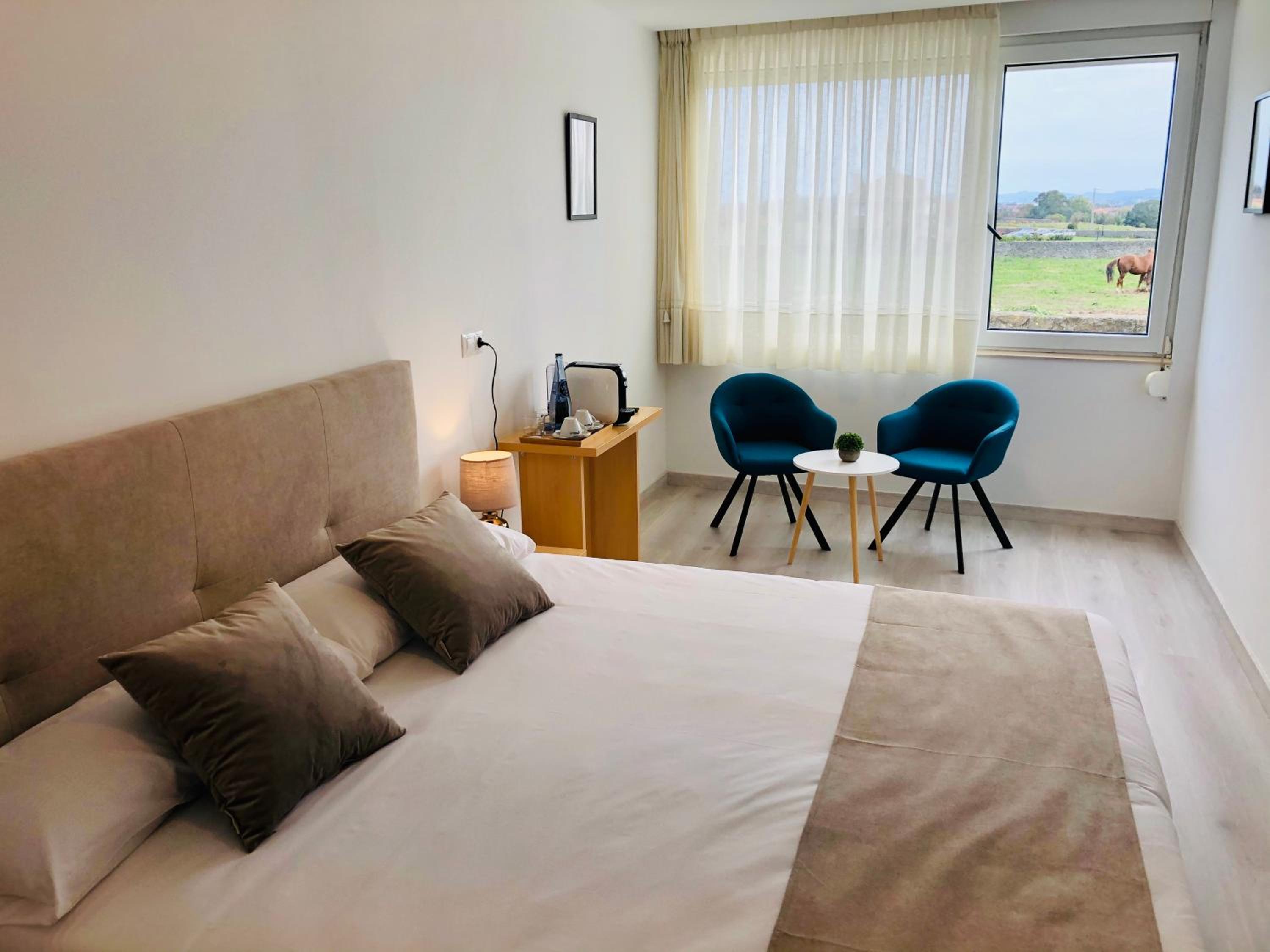 Habitación Triple con Baño Privado