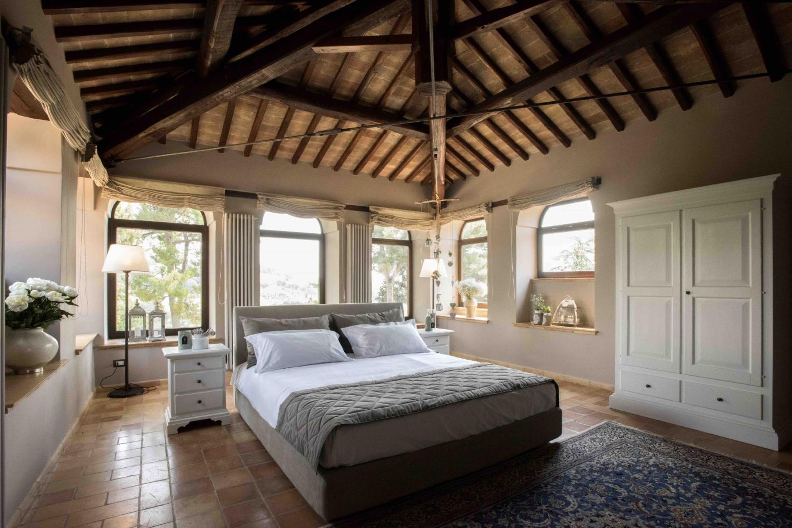 Villa photo 1