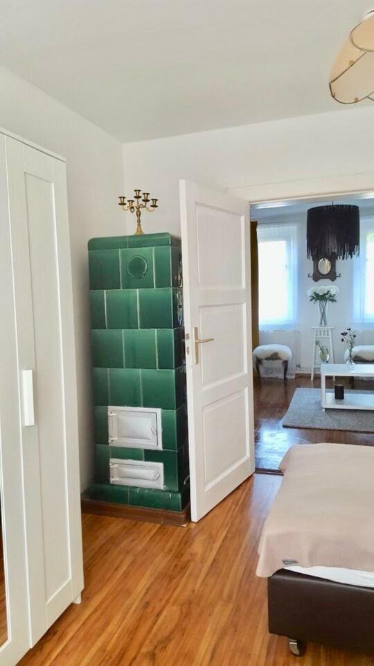 Apartment photo 2