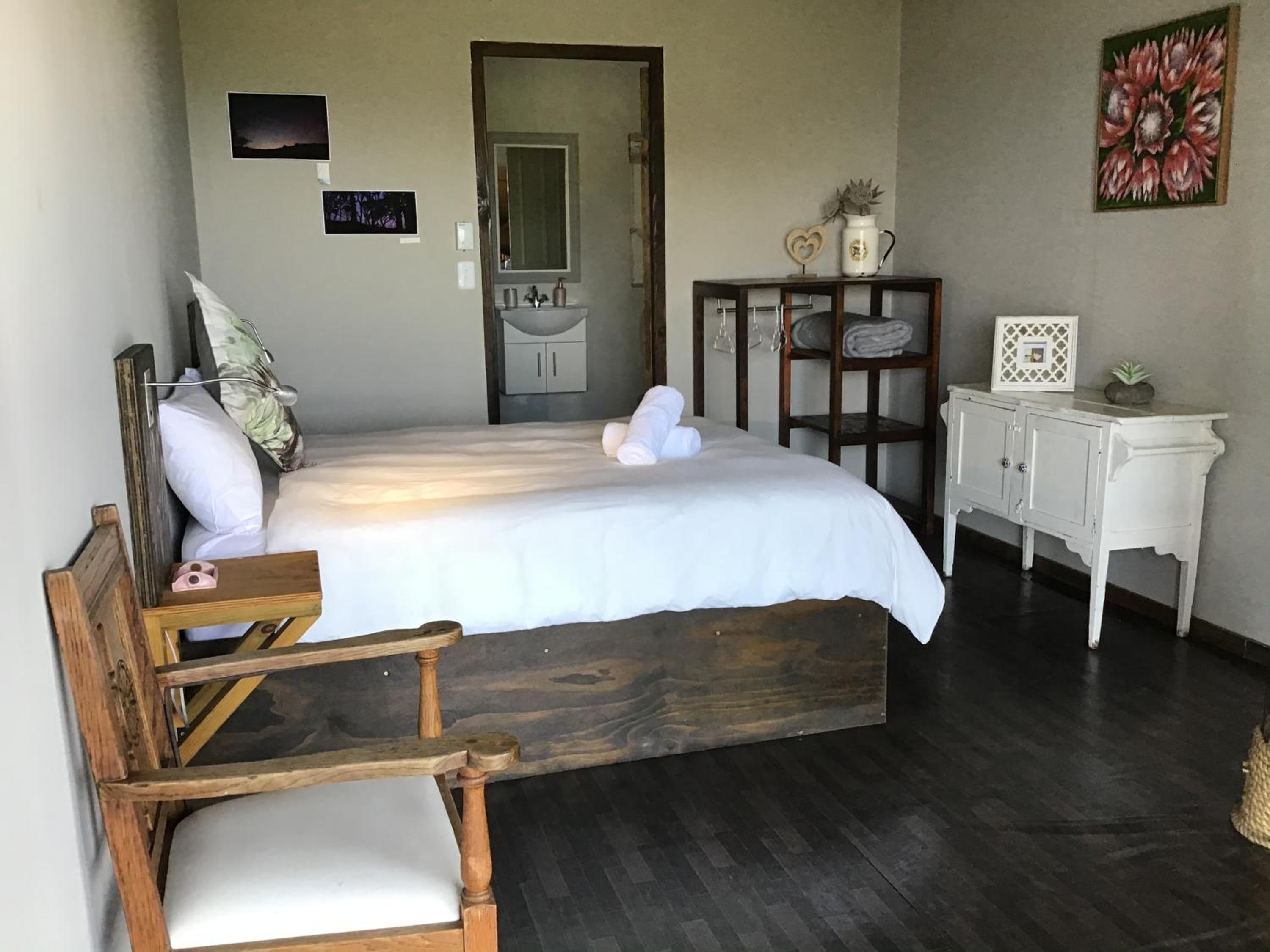 Deluxe Double Room with Balcony and Sea View - Photo 16