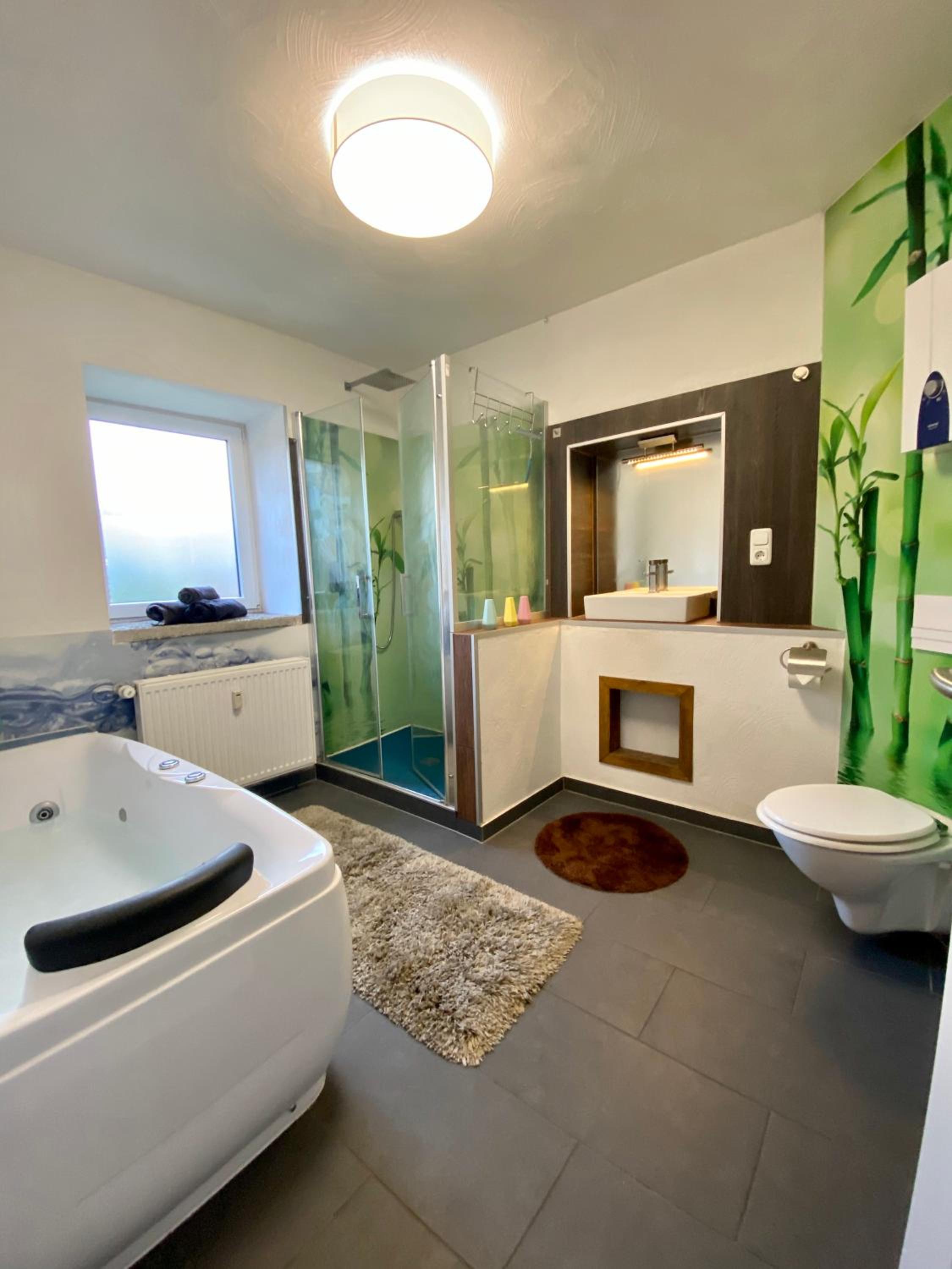 One-Bedroom Apartment - Photo 13