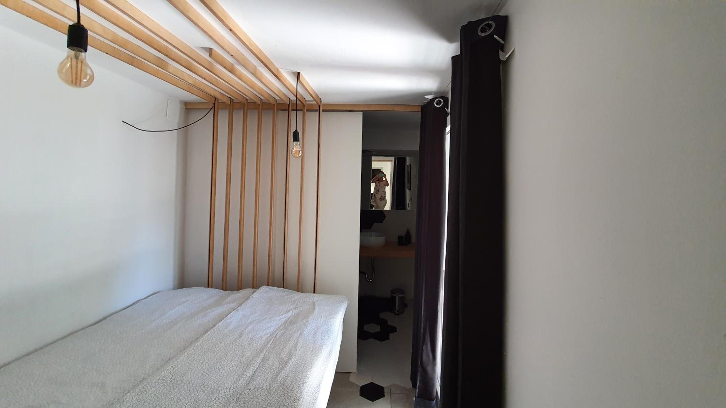 Apartment with Terrace - Photo 7