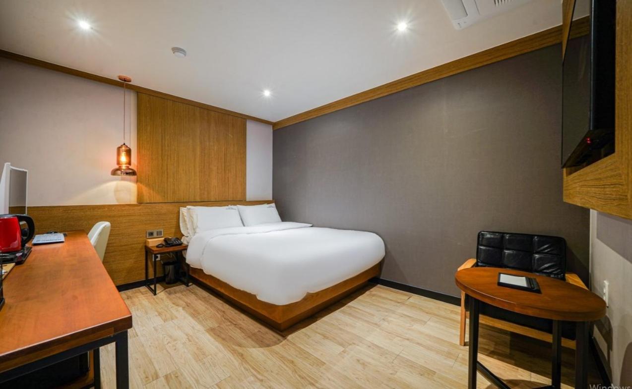 Deluxe Double Room - Photo 3