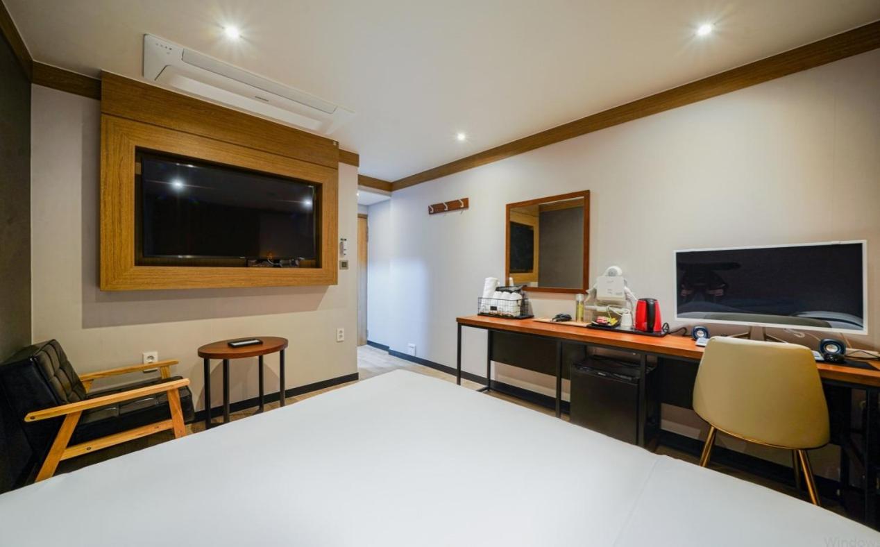 Deluxe Double Room - Photo 2