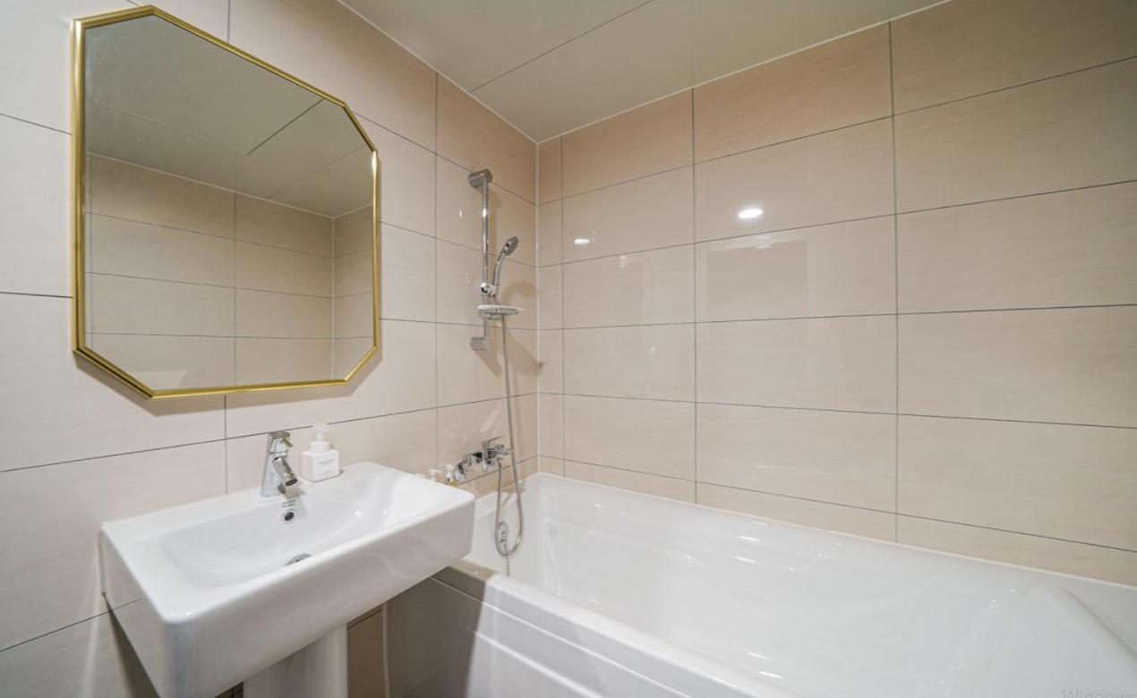 Deluxe Double Room - Photo 4