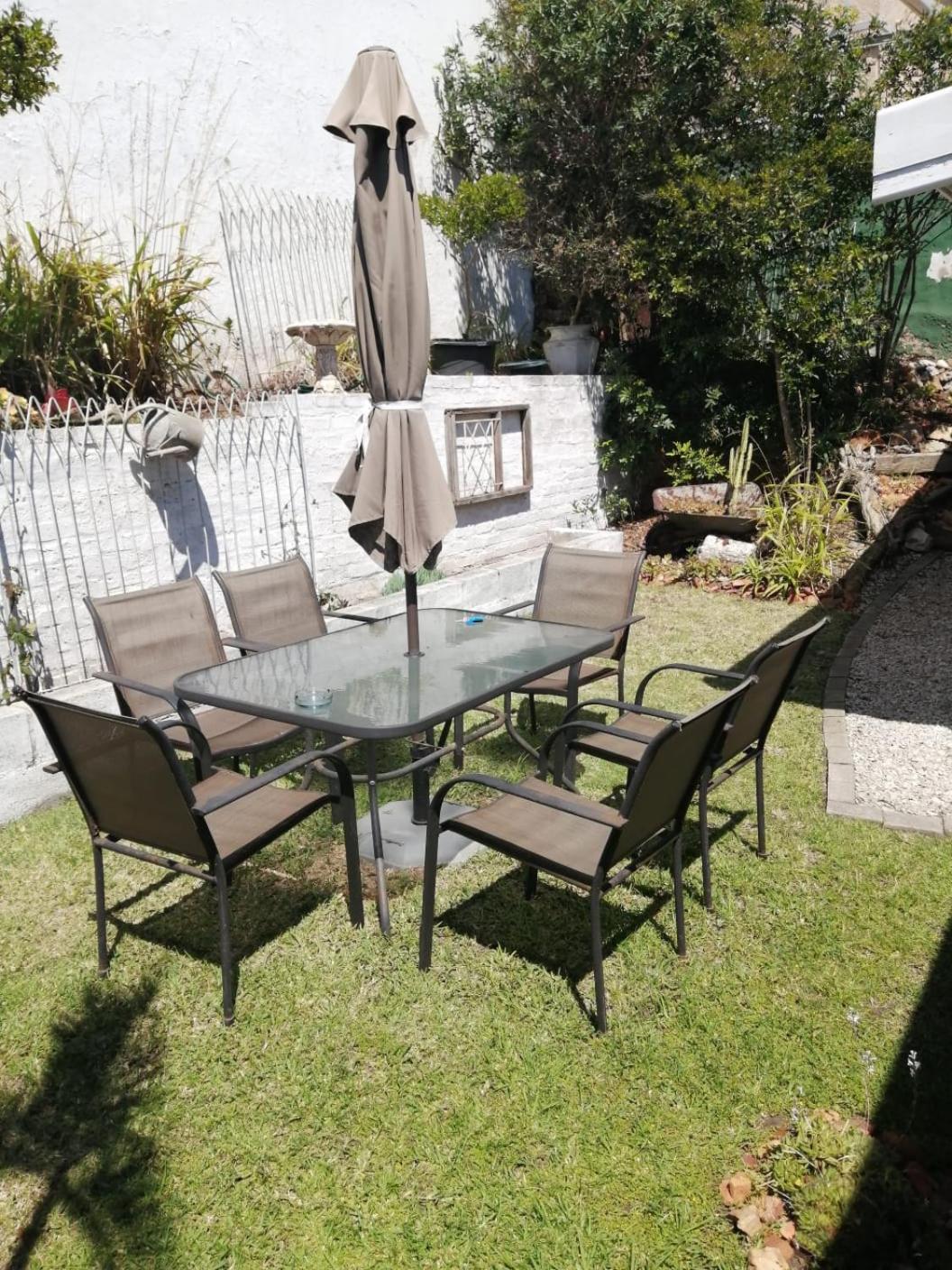 Deluxe Double or Twin Room with Garden View photo 3