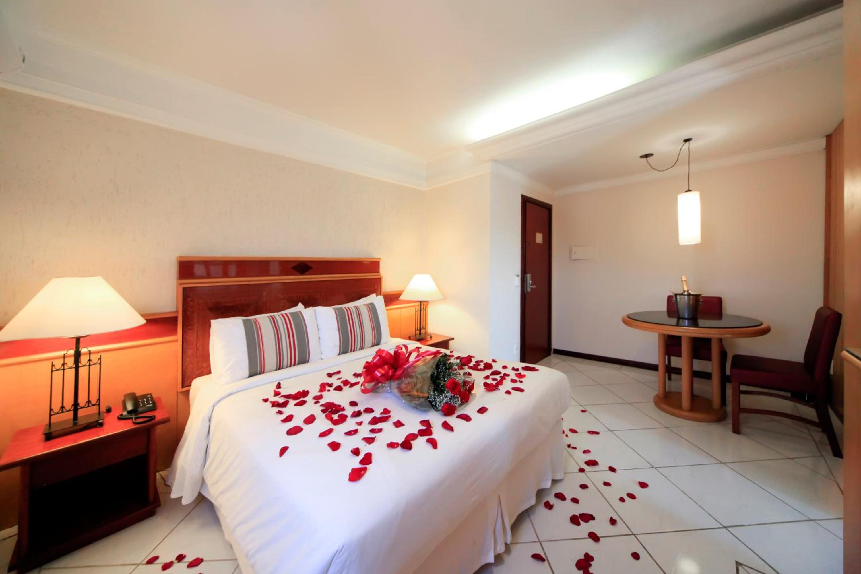 Presidential Suite photo 3