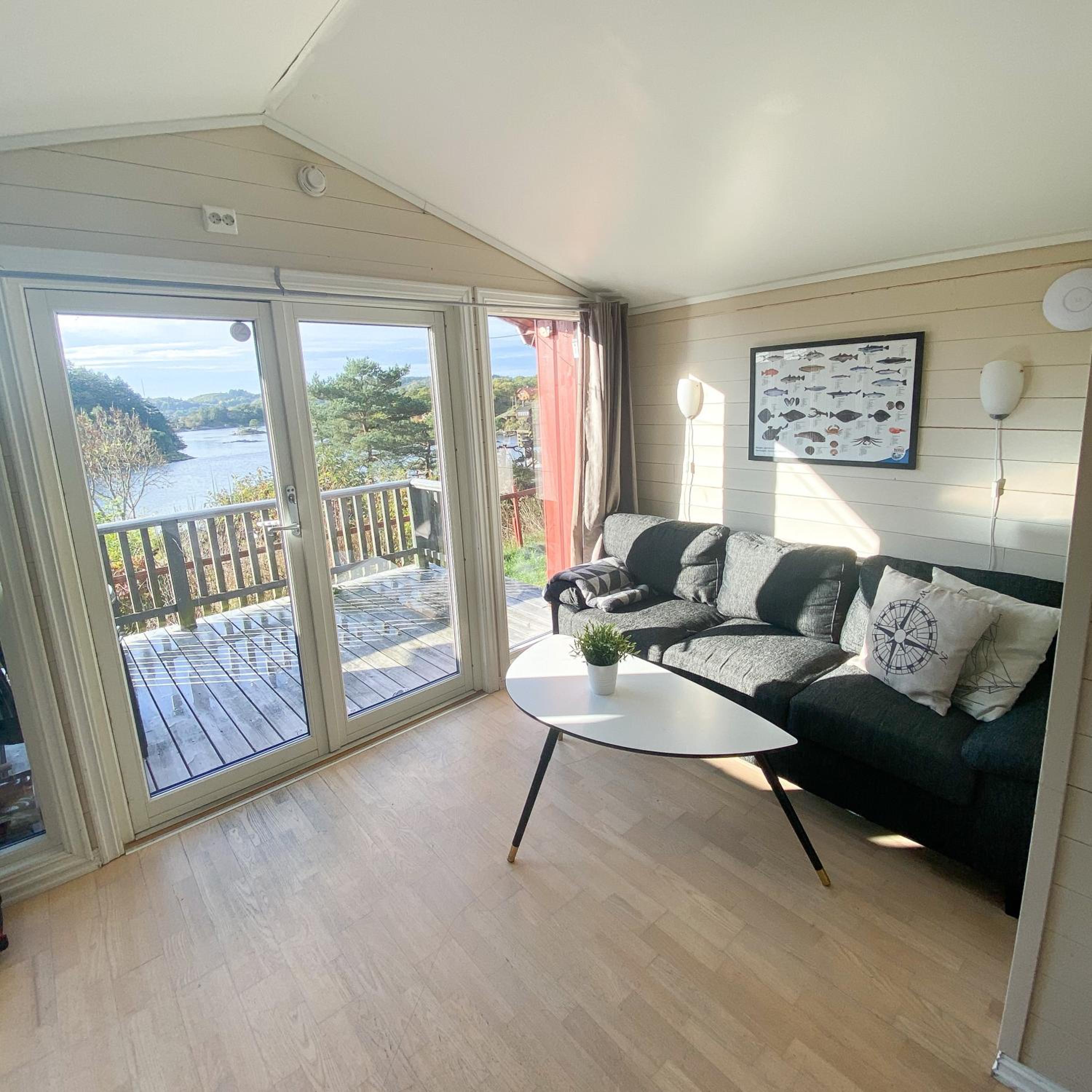 Two-Bedroom House photo 3