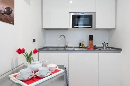 Apartment with Terrace photo 2